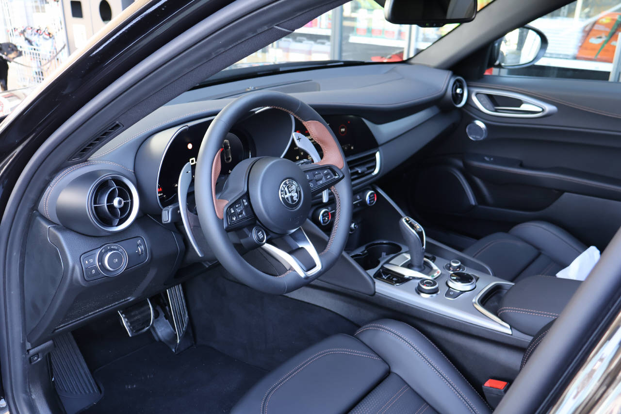ALFA ROMEO Giulia 2.0 Q4 Intensa-image-10