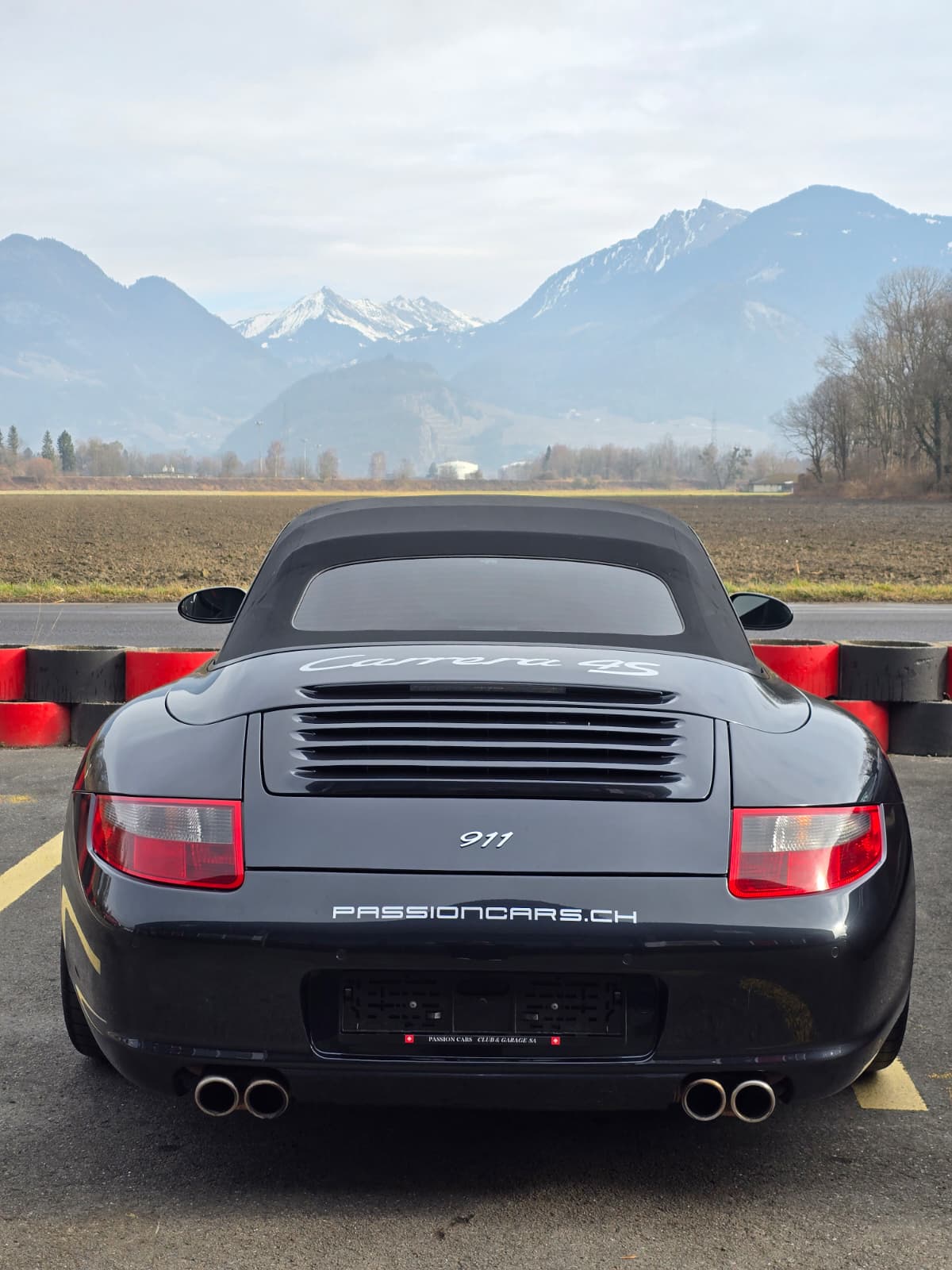 PORSCHE 911 Cabrio Carrera 4S-image-3