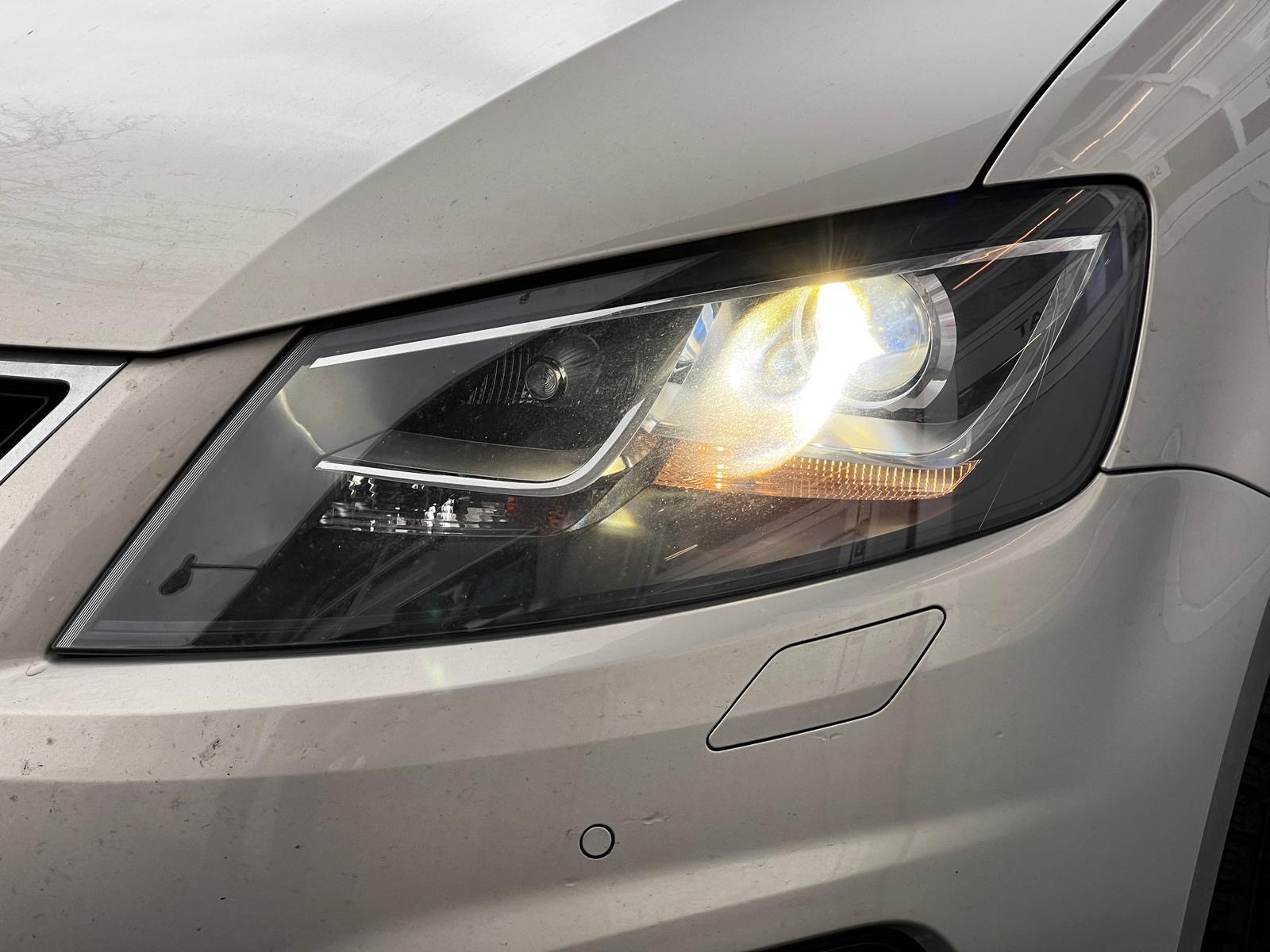 SEAT Alhambra 2.0 TDI Style Eco DSG-image-4