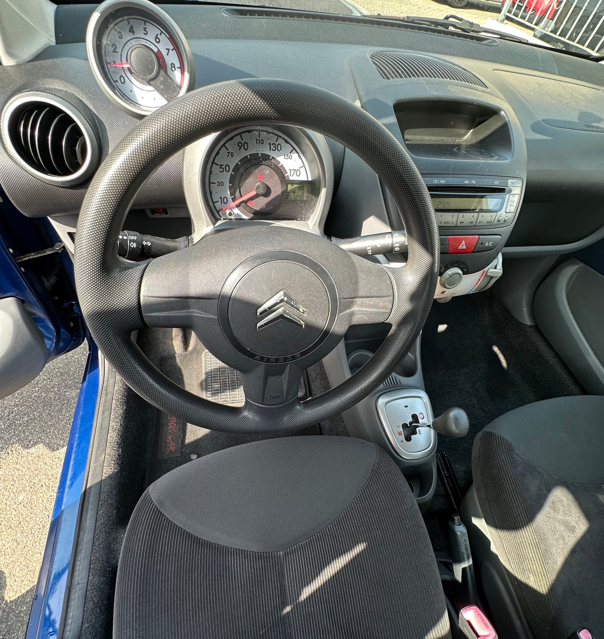 CITROEN C1 1.0i Edition-image-8
