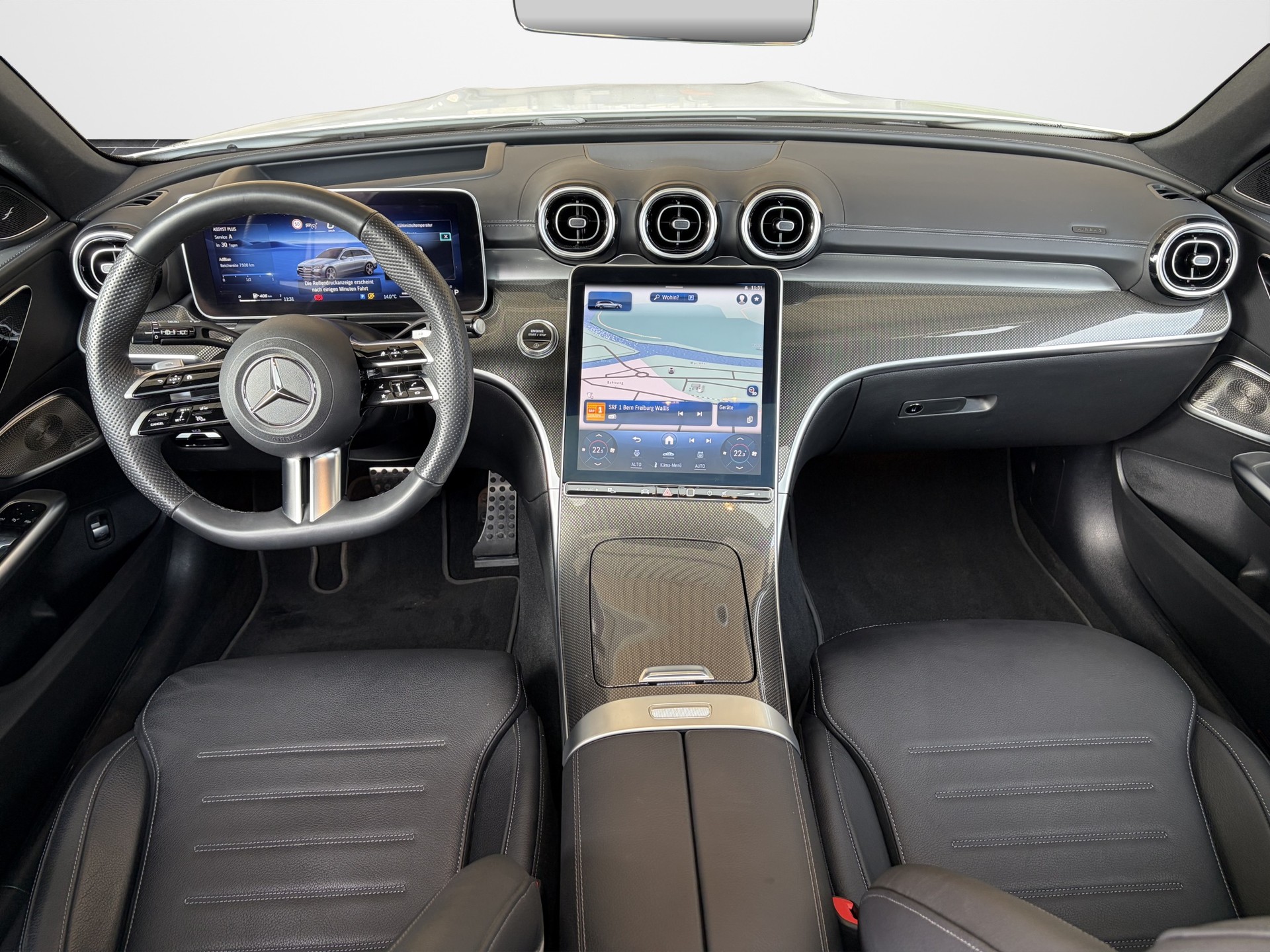 MERCEDES-BENZ C 220 d T 4Matic AMG Line-image-11