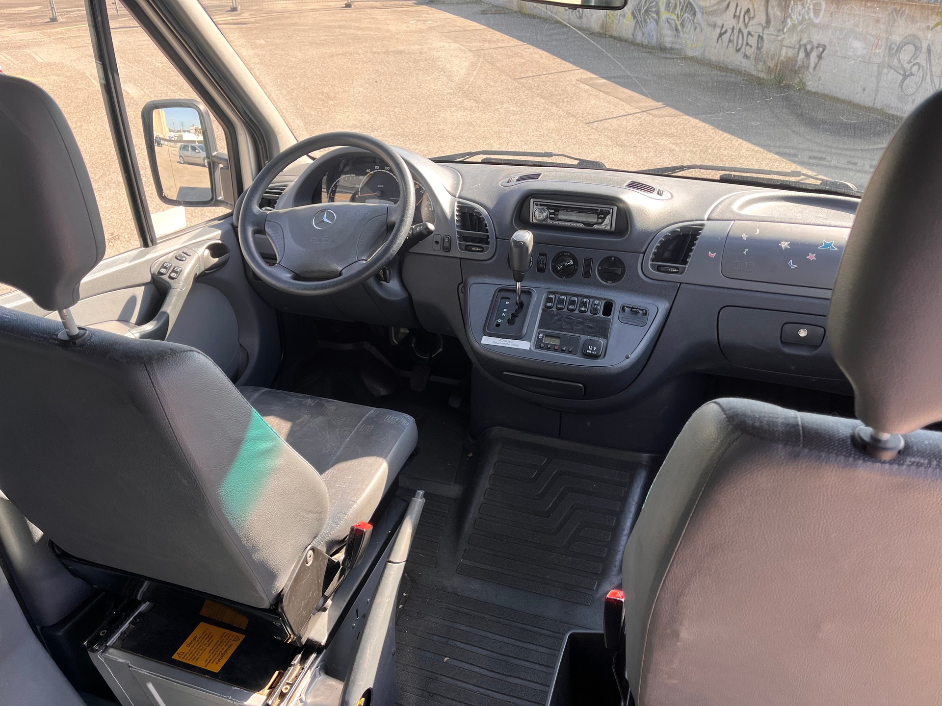 MERCEDES-BENZ 316 CDI-image-5