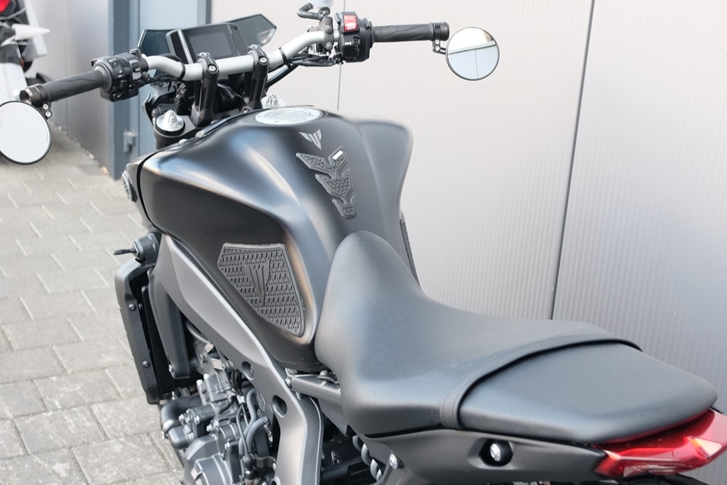 YAMAHA MT-09 ABS-image-4