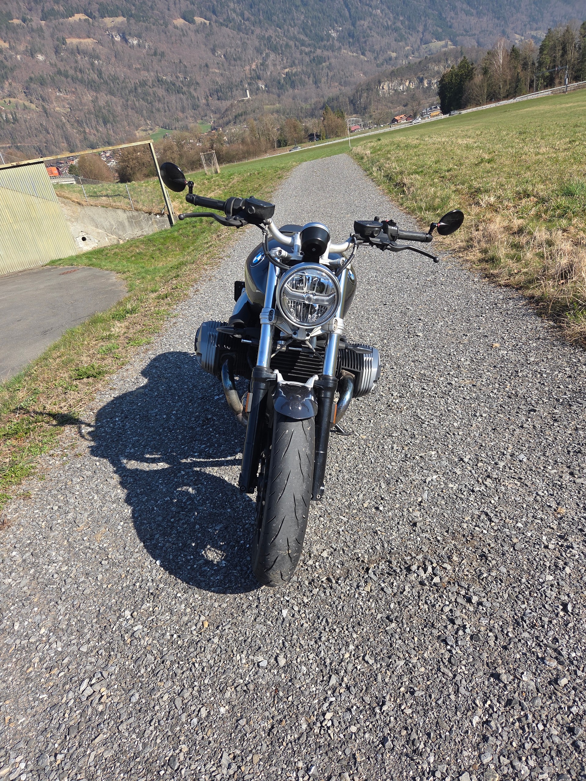 BMW R nineT Pure A2-image-1