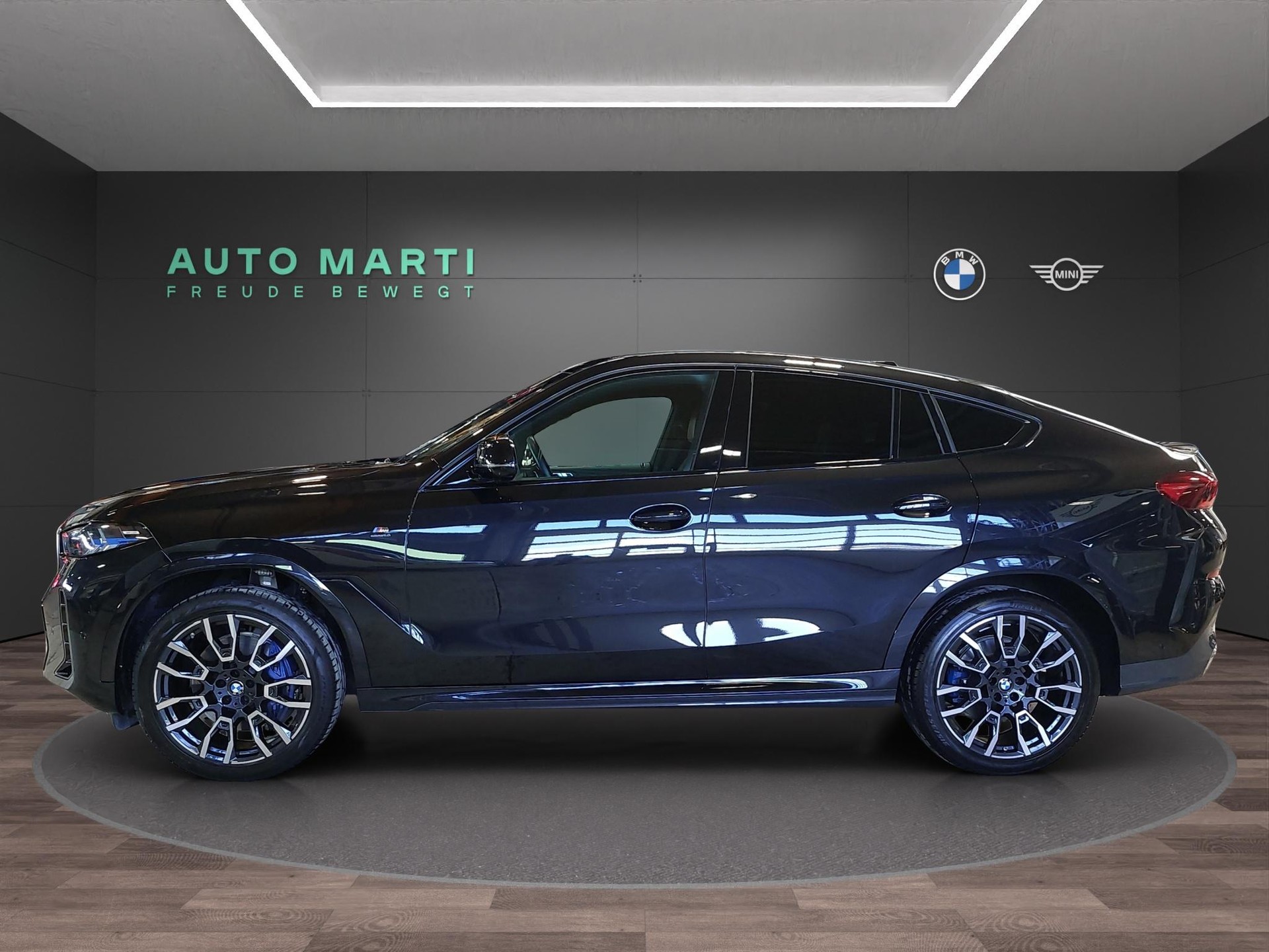 BMW X6 40i xDrive M Sport-showroom-element-1
