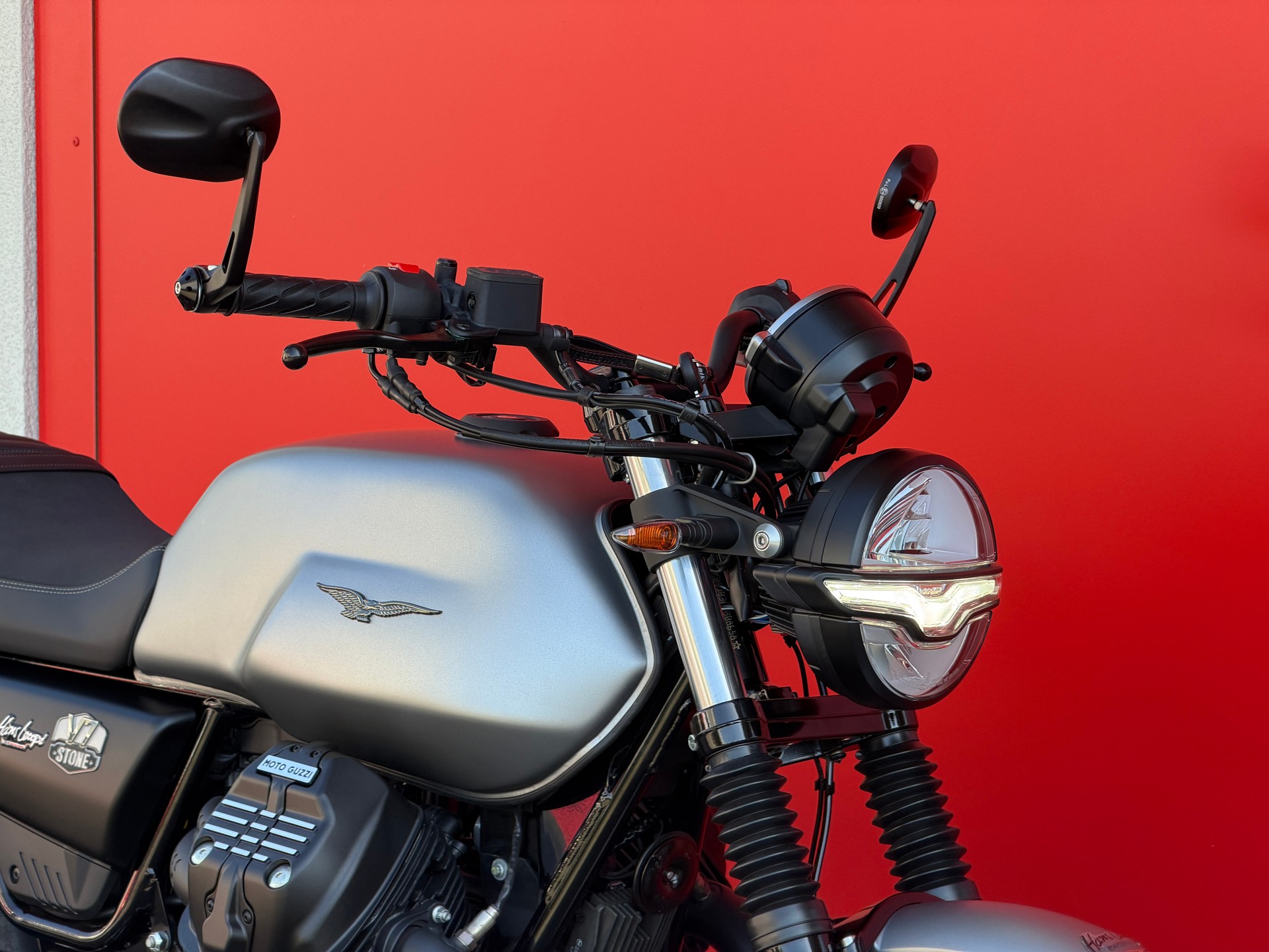 MOTO GUZZI V7 IV 850 Stone (35kW) '' Edizione Mistral ''-image-13