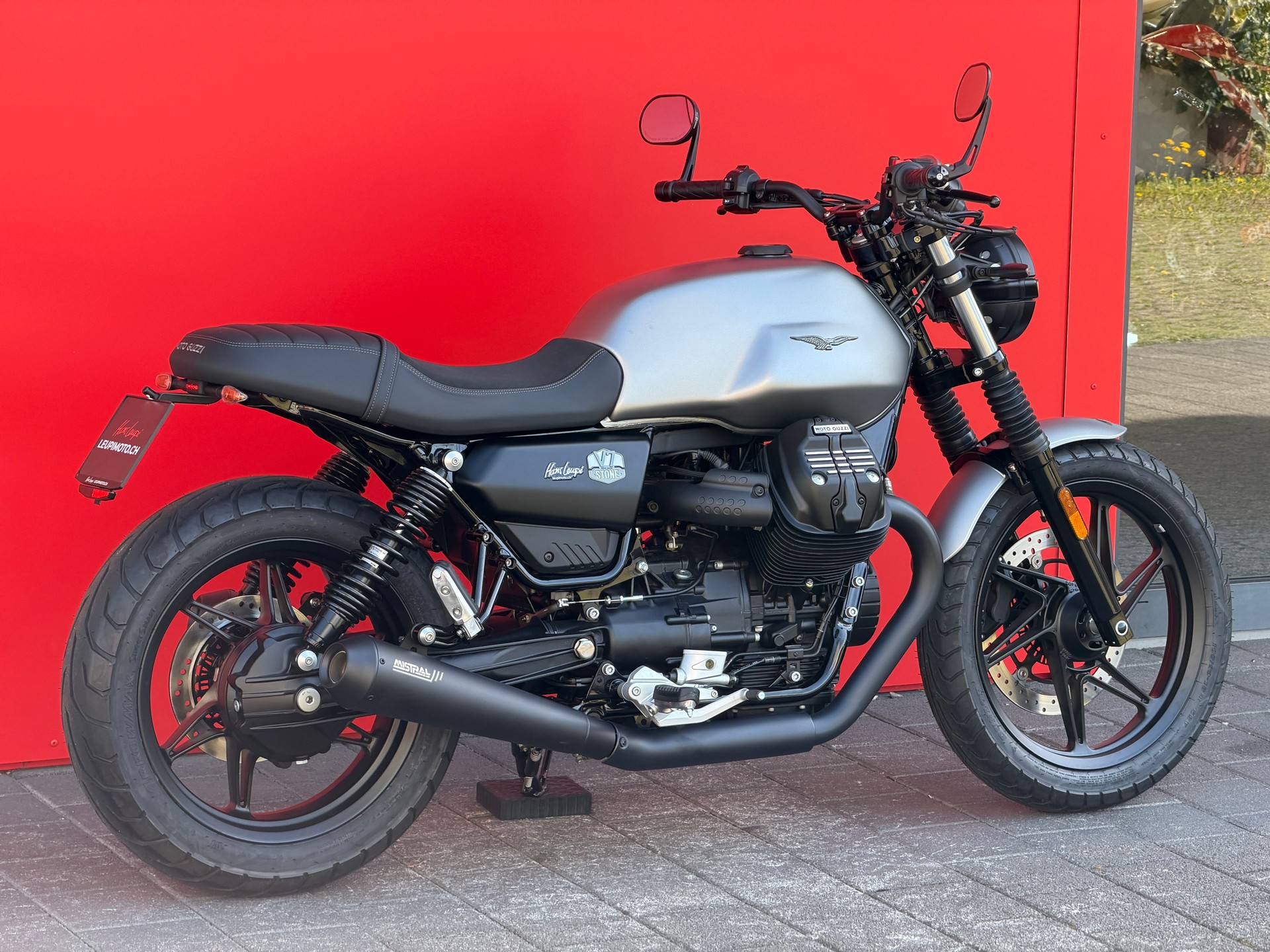 MOTO GUZZI V7 IV 850 Stone (35kW) '' Edizione Mistral ''-image-2