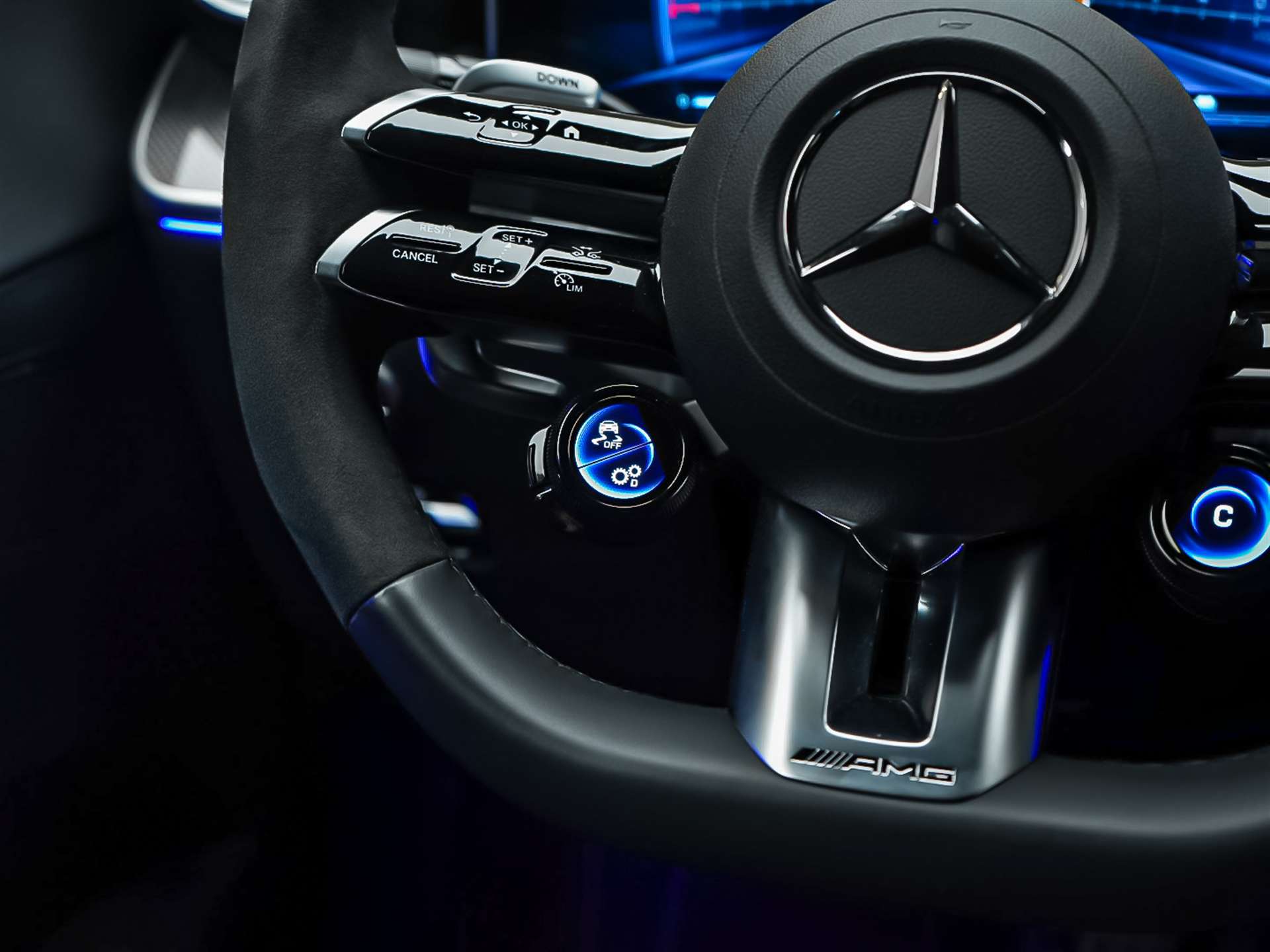 MERCEDES-BENZ GLC AMG 63 S e Performance 9G-Tronic *Keramik*Digital Light*360°Kamera*-image-26