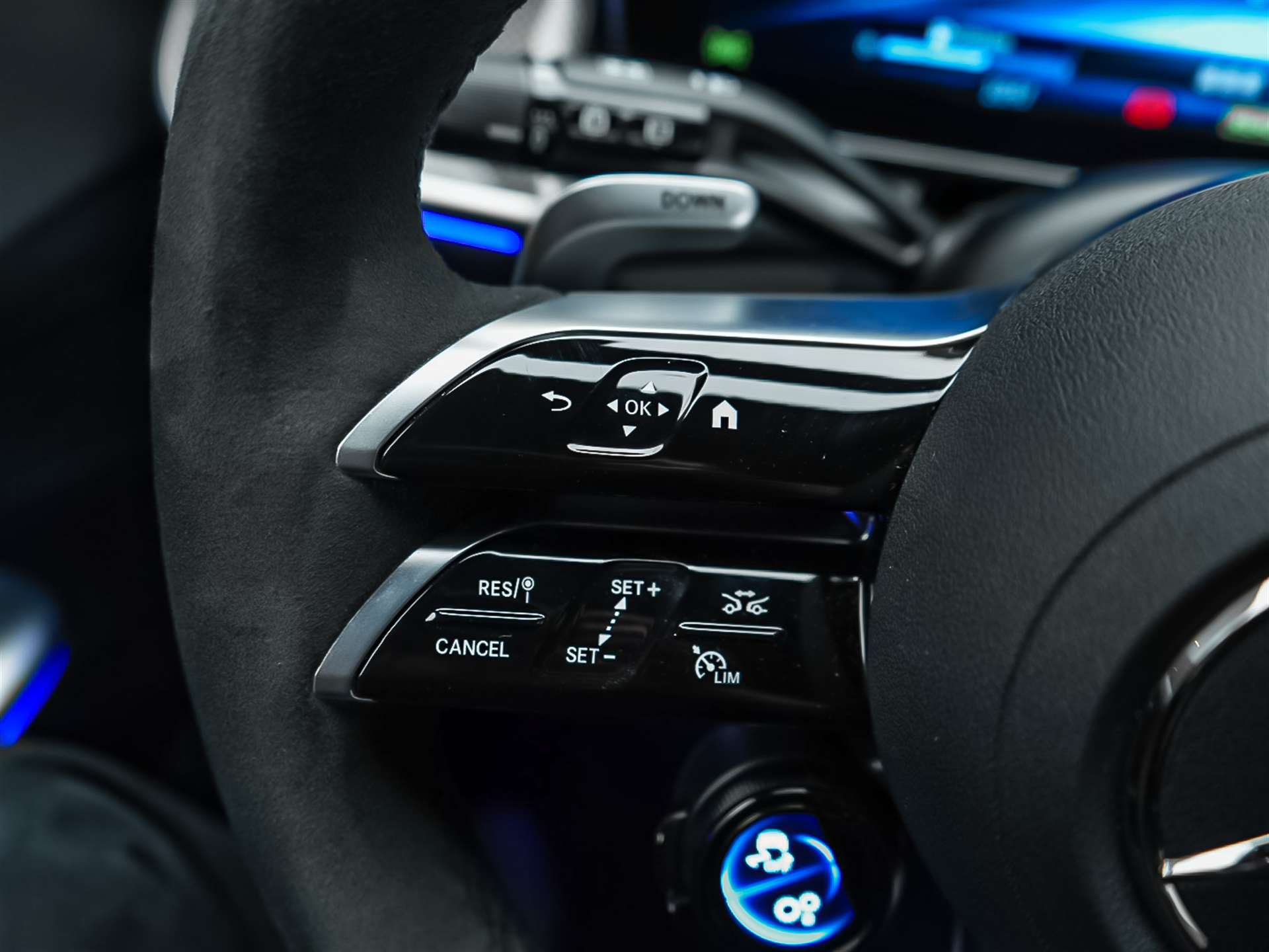 MERCEDES-BENZ GLC AMG 63 S e Performance 9G-Tronic *Keramik*Digital Light*360°Kamera*-image-25