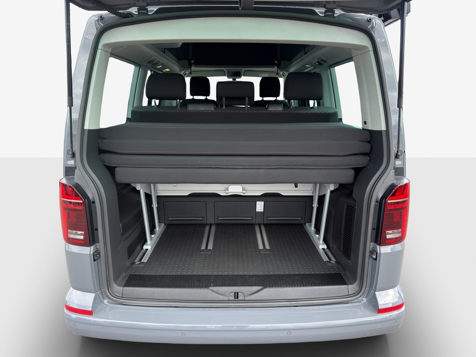 VW T6.1 California 2.0 TDI Beach Liberty DSG-image-12