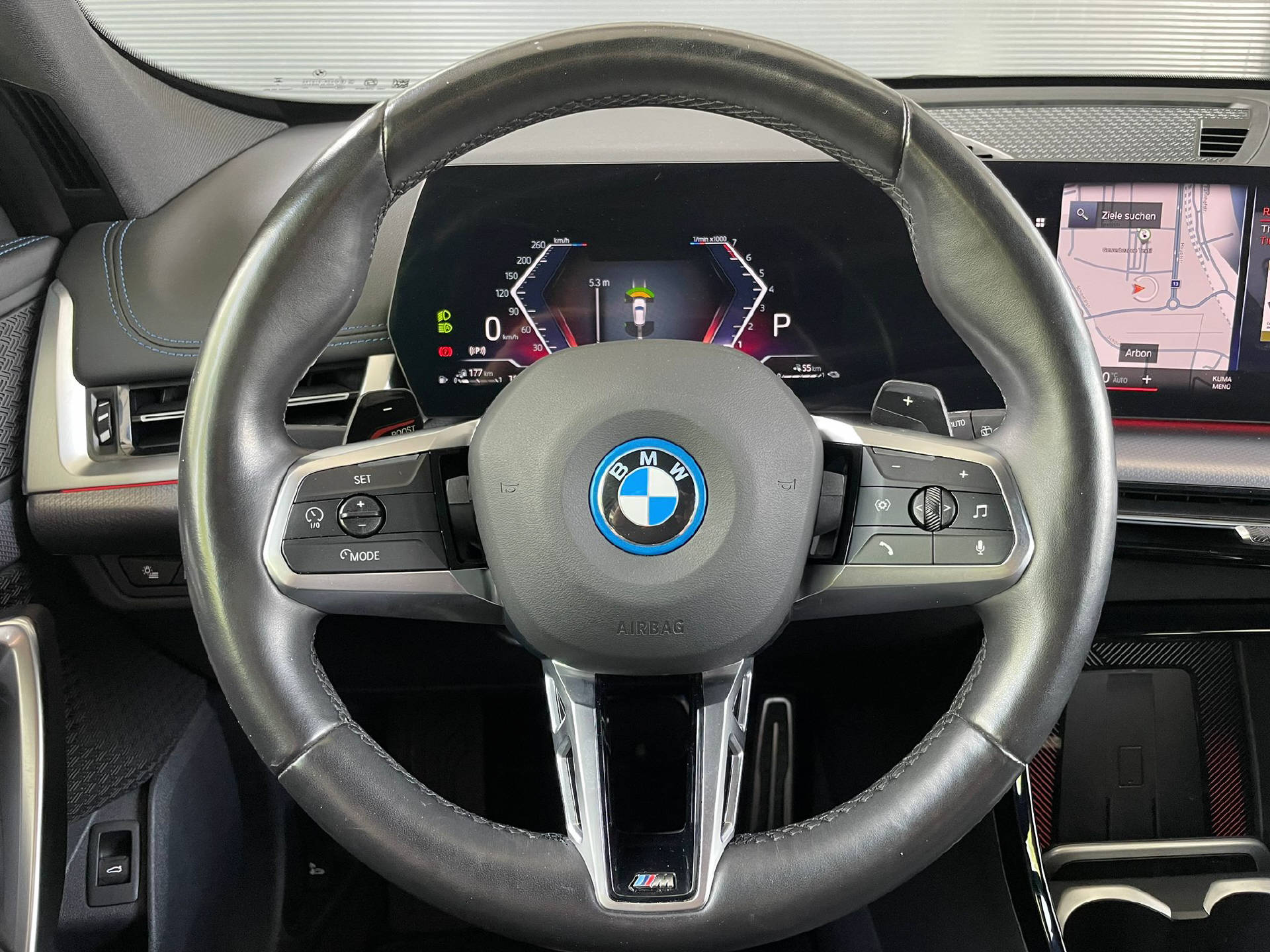 BMW X1 25e xDrive paddles-image-7