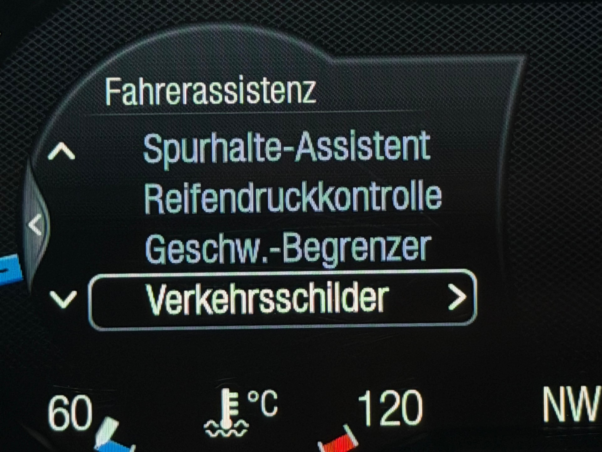 FORD S-Max 2.0 TDCi Titanium-image-22