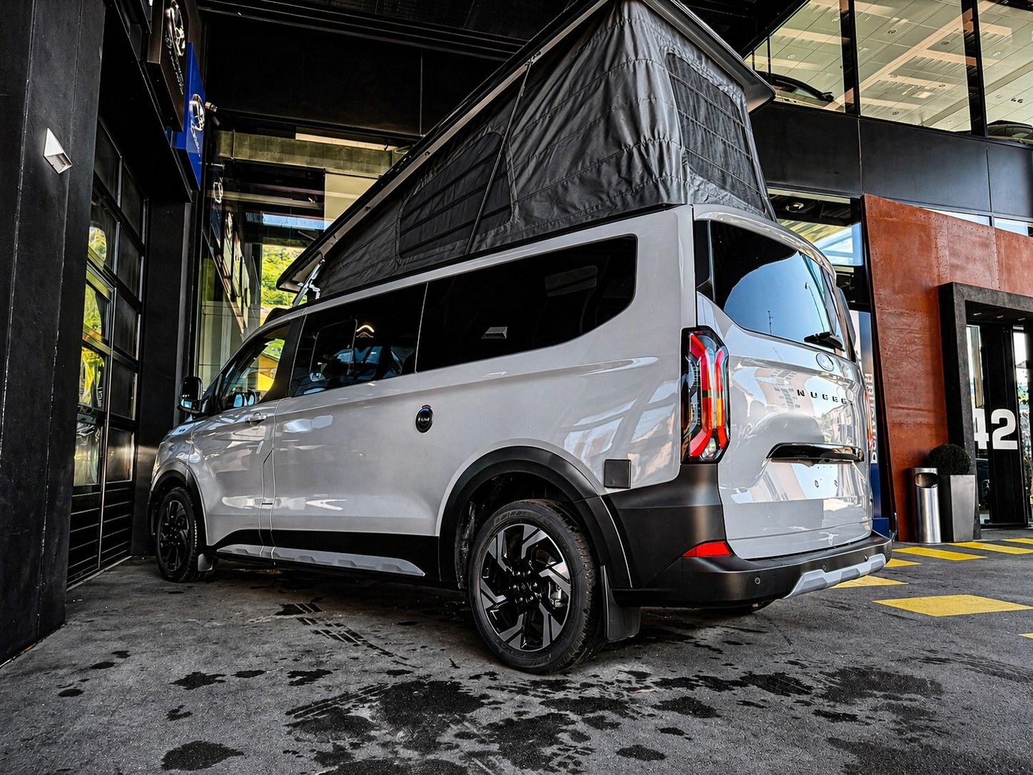 FORD FORD Tourneo NUGGET 320 4x4 L2H1 Active Aut0 Westfalia-image-5