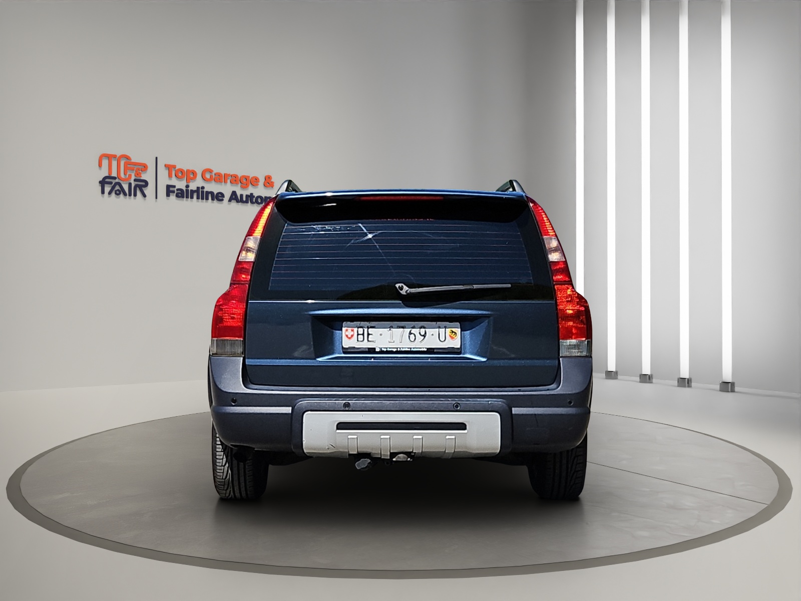 VOLVO XC70 D5 AWD Momentum-image-6