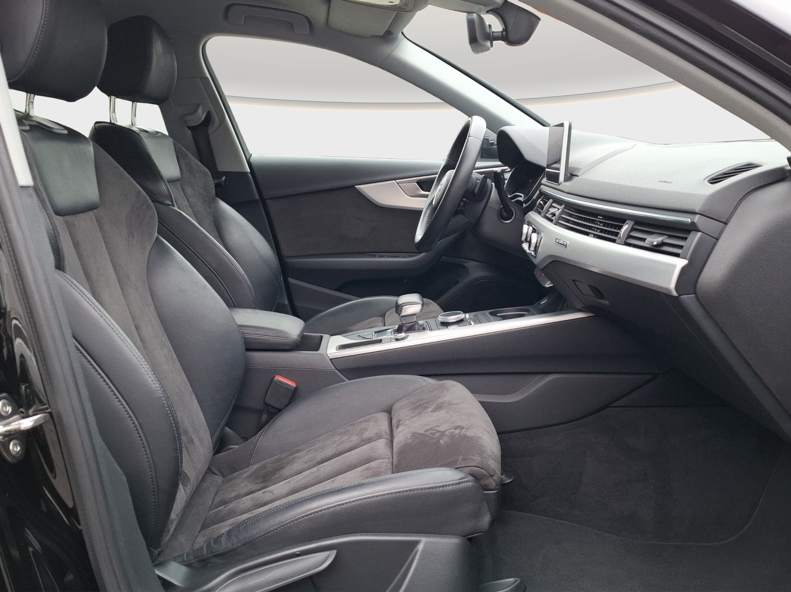 AUDI A4 Avant 45 TDI quattro tiptronic// TOP AUSSTATTUNG-image-9