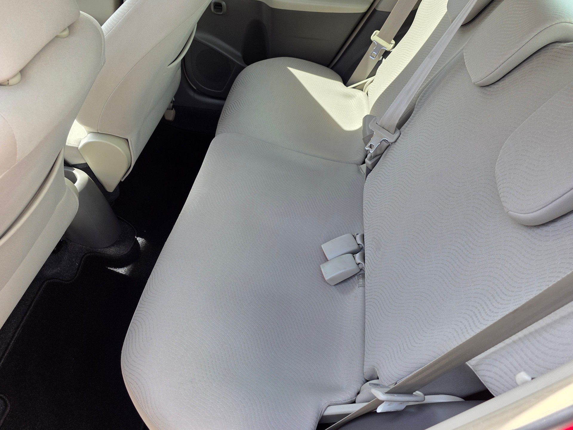 TOYOTA Yaris 1.33 Linea Sol Premium Multimode-image-9