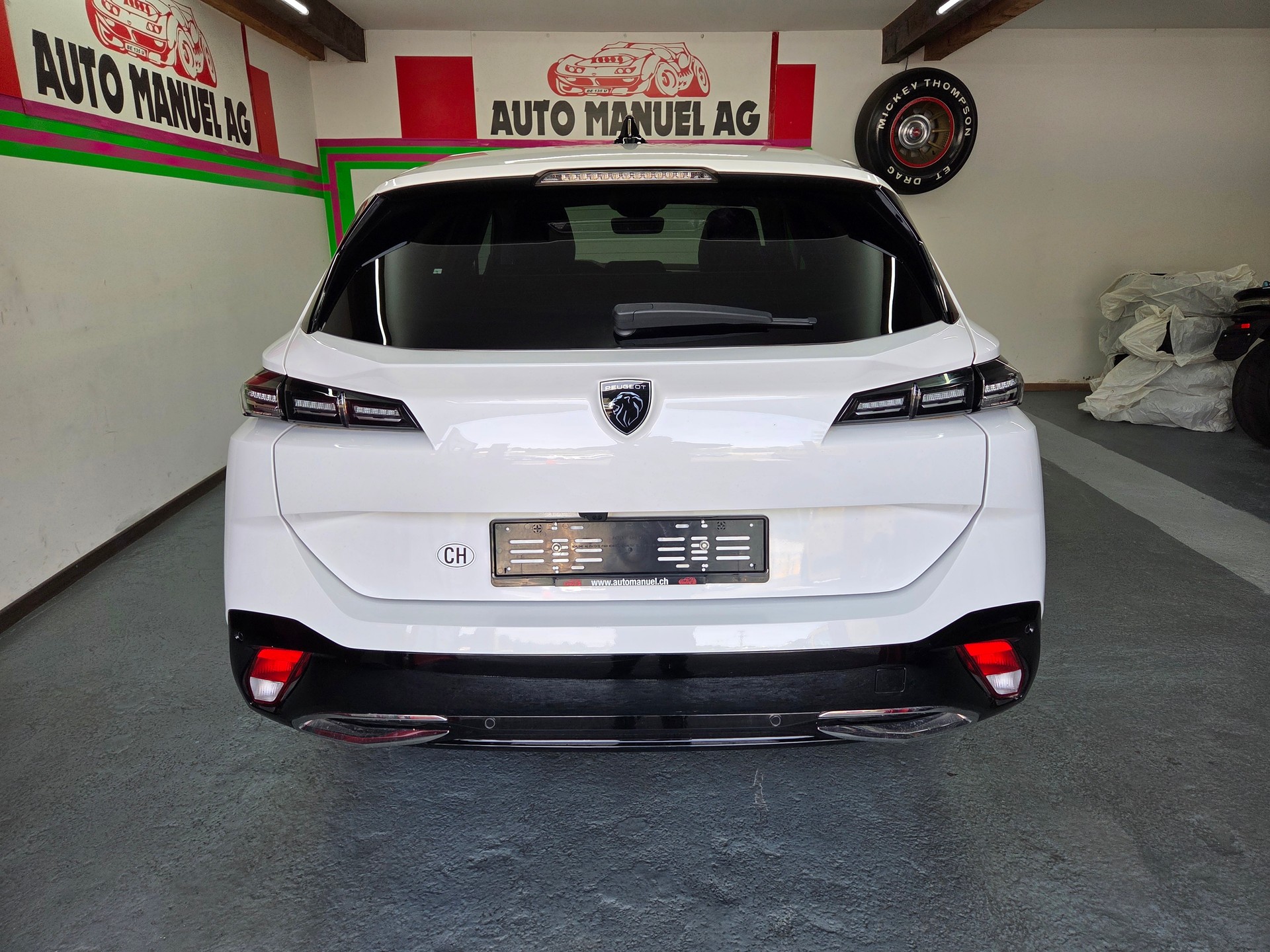 PEUGEOT 308 SW 1.5 BlueHDI Allure Pack EAT8-image-5