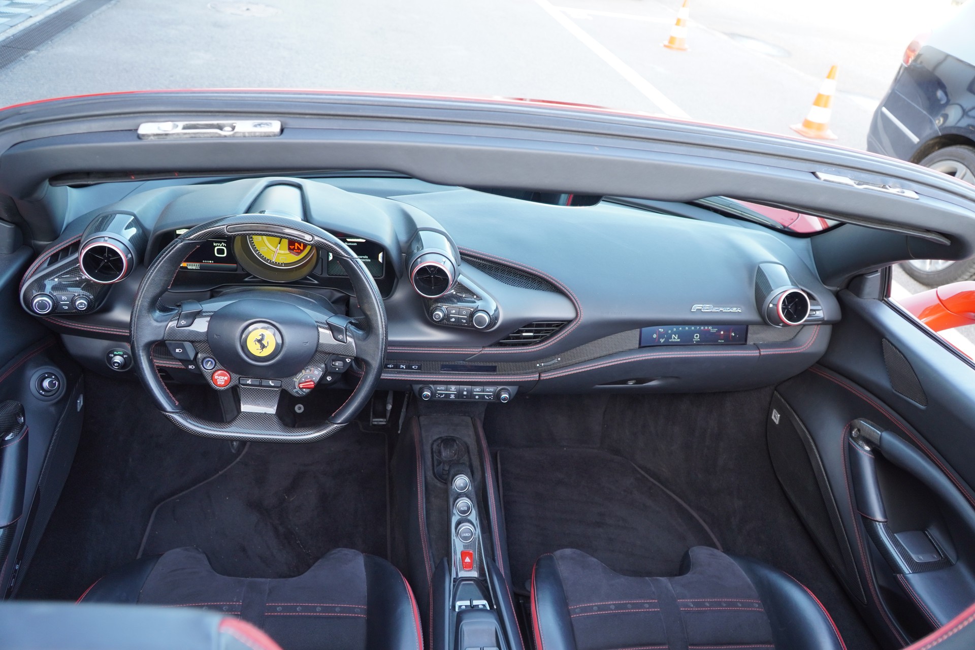 FERRARI F8 Spider-image-11