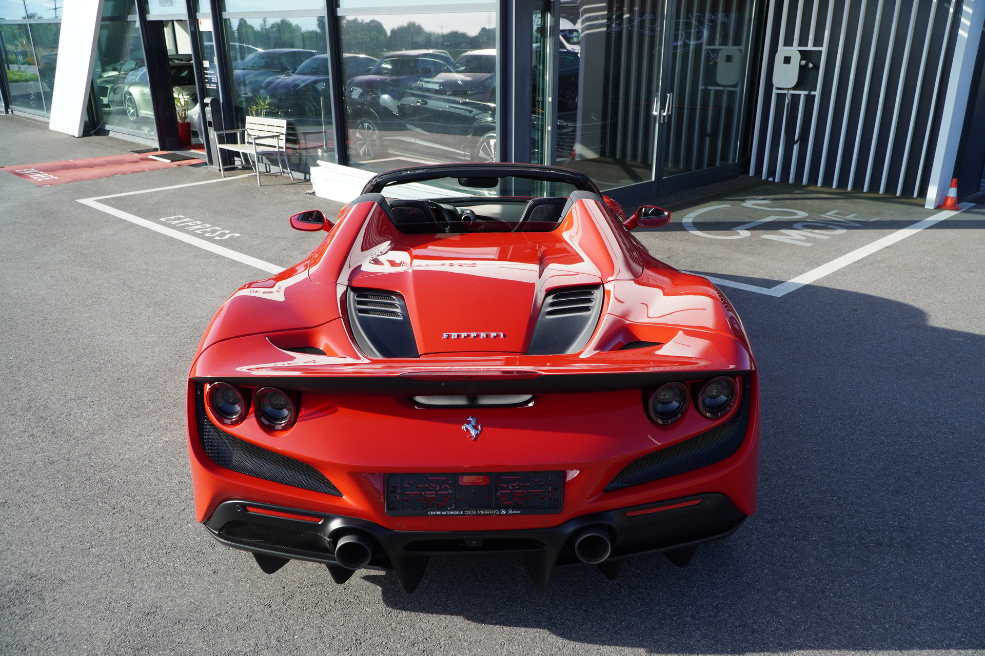 FERRARI F8 Spider-image-9