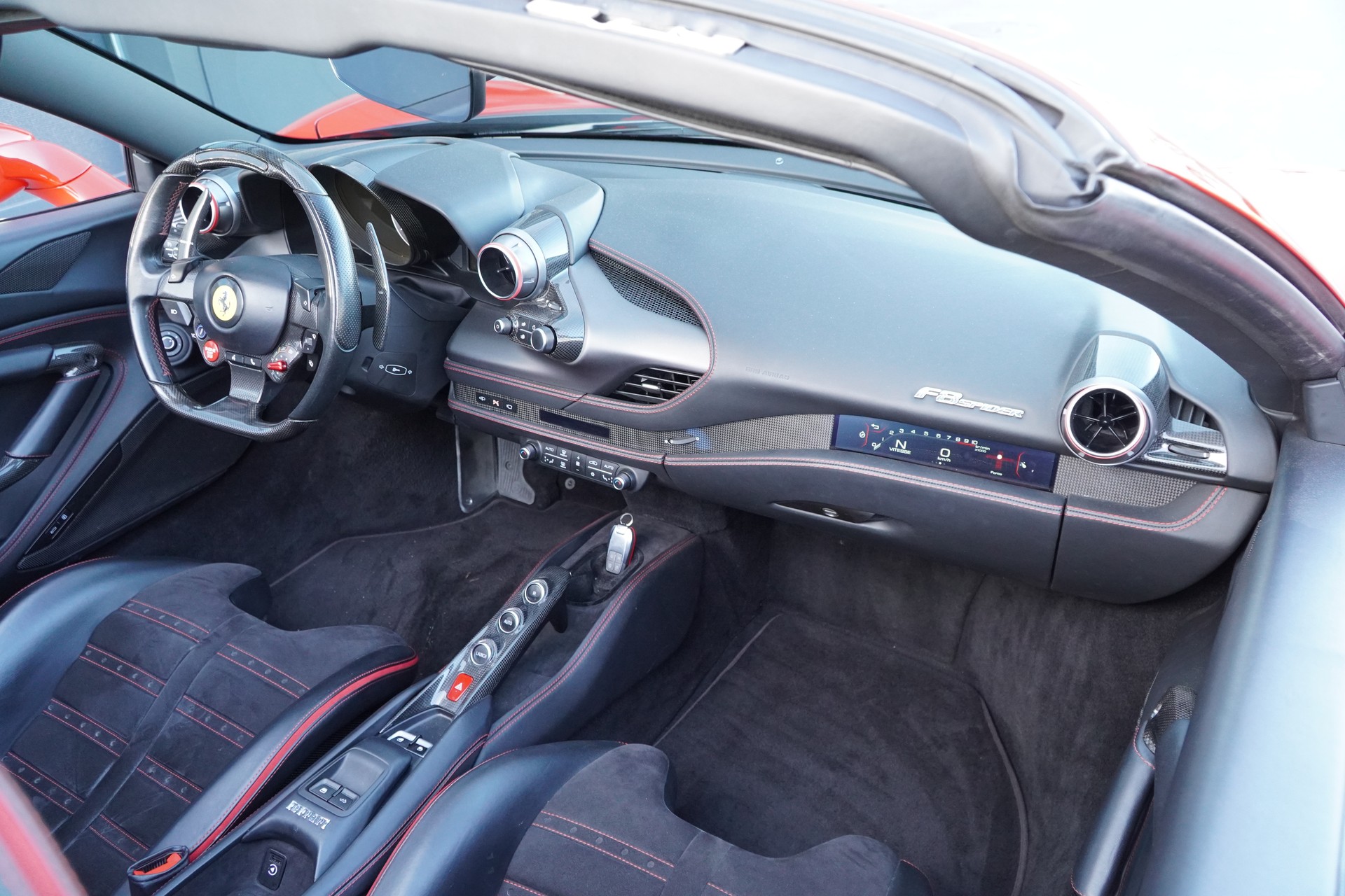 FERRARI F8 Spider-image-22