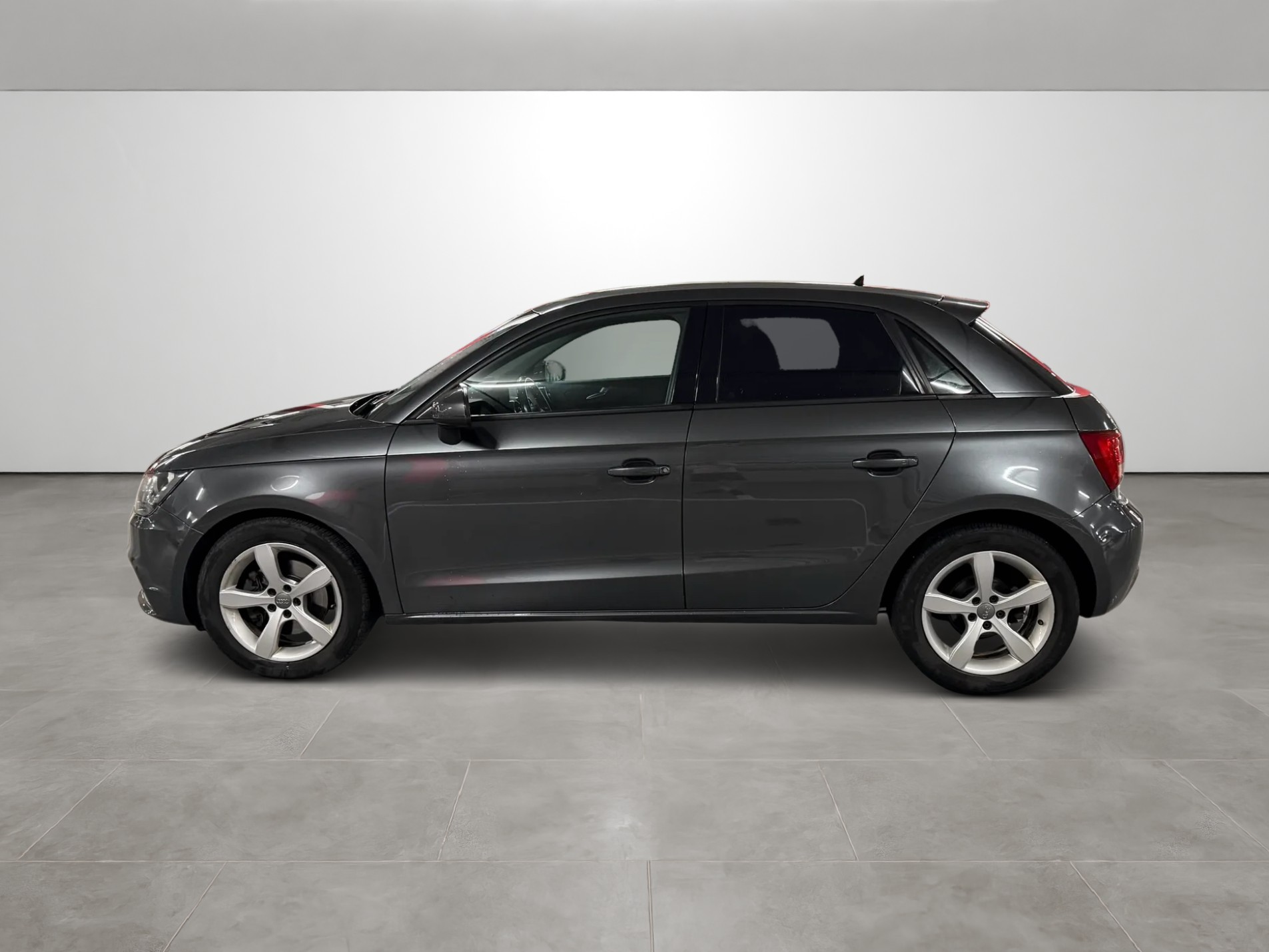 AUDI A1 Sportback 1.4 TFSI Attraction S-tronic-image-7