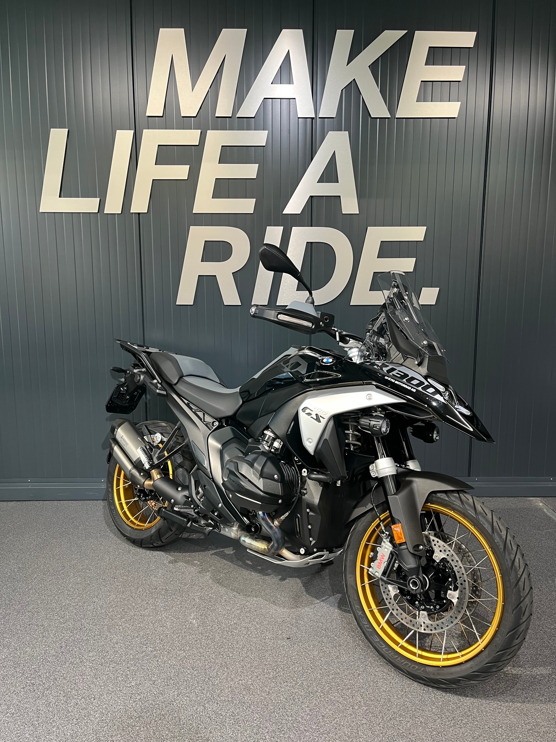 BMW R 1300 GS-showroom-element-1