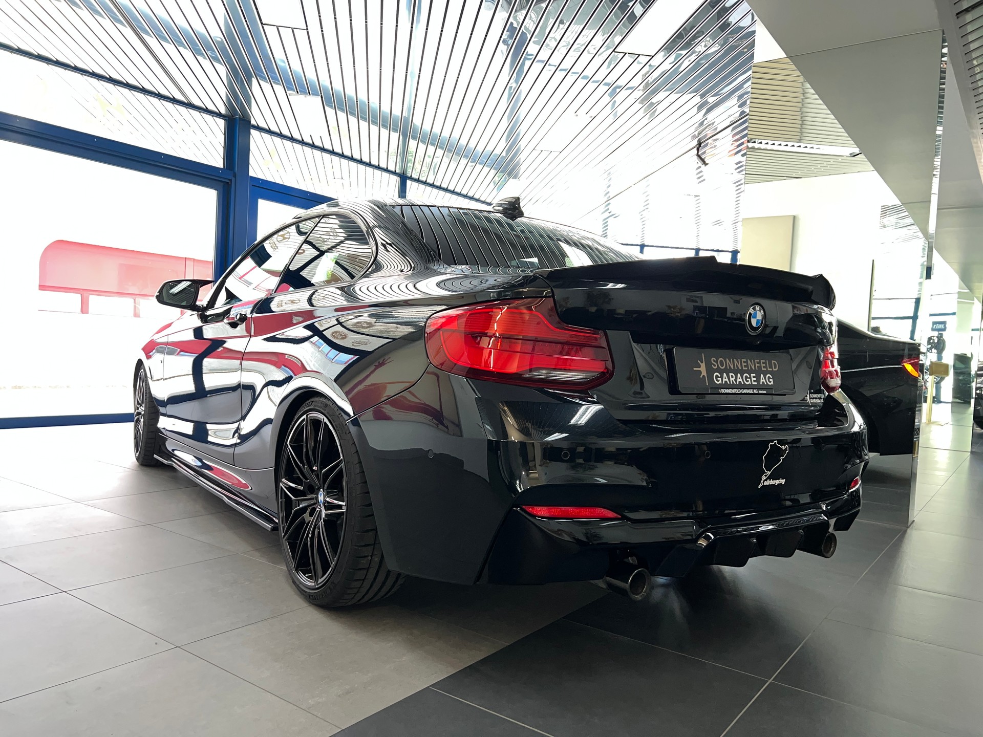 BMW M240i xDrive Steptronic / 500PS-showroom-element-1