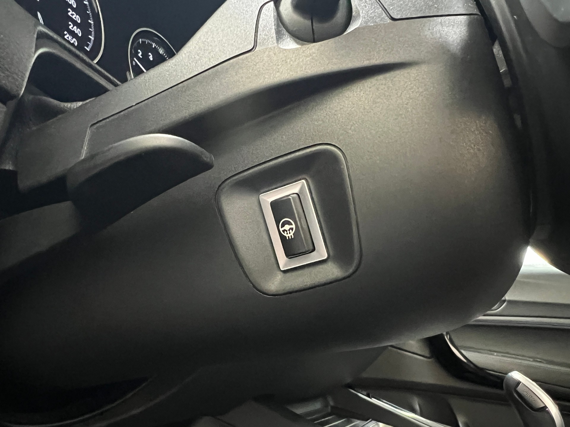BMW M240i xDrive Steptronic / 500PS-image-16