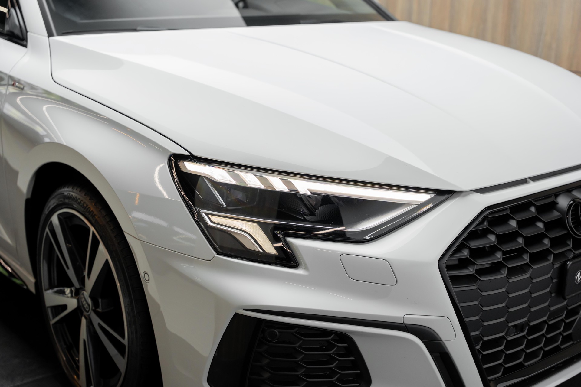 AUDI A3 Sportback 35 TFSI S line Attraction S-tronic-image-25