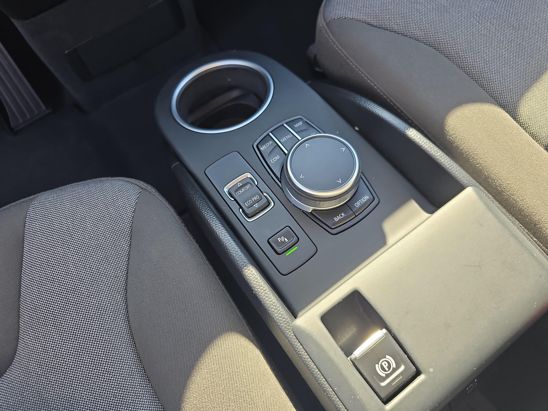 BMW i3 120 Ah / Jetzt mit attraktivem 0.99% Leasing!-image-16