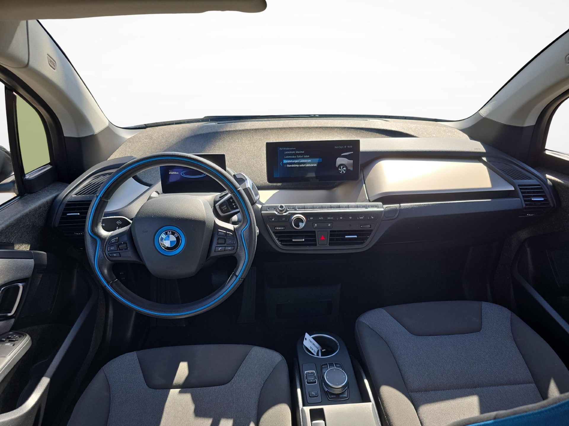 BMW i3 120 Ah / Jetzt mit attraktivem 0.99% Leasing!-image-8