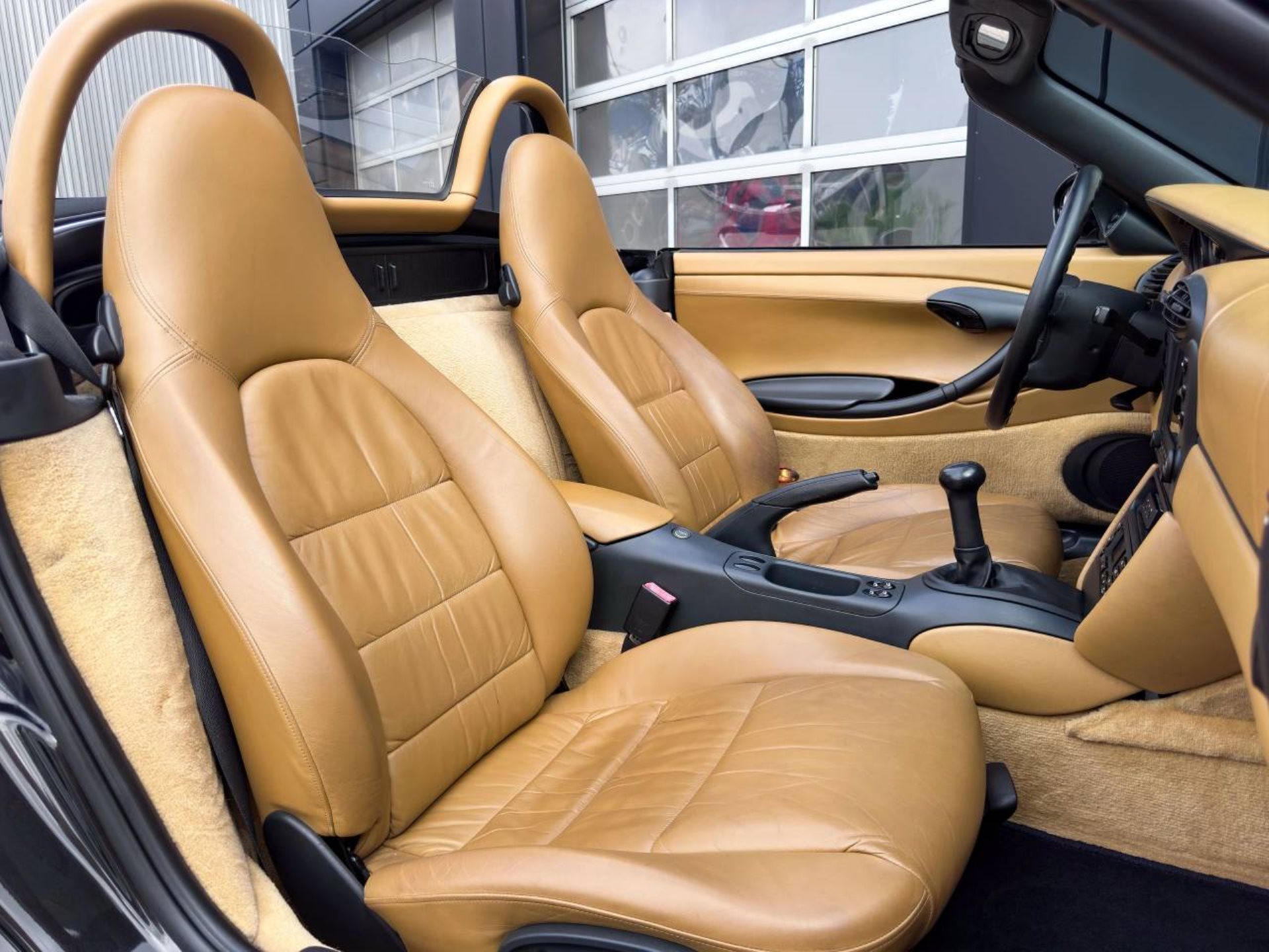 PORSCHE Boxster-image-20