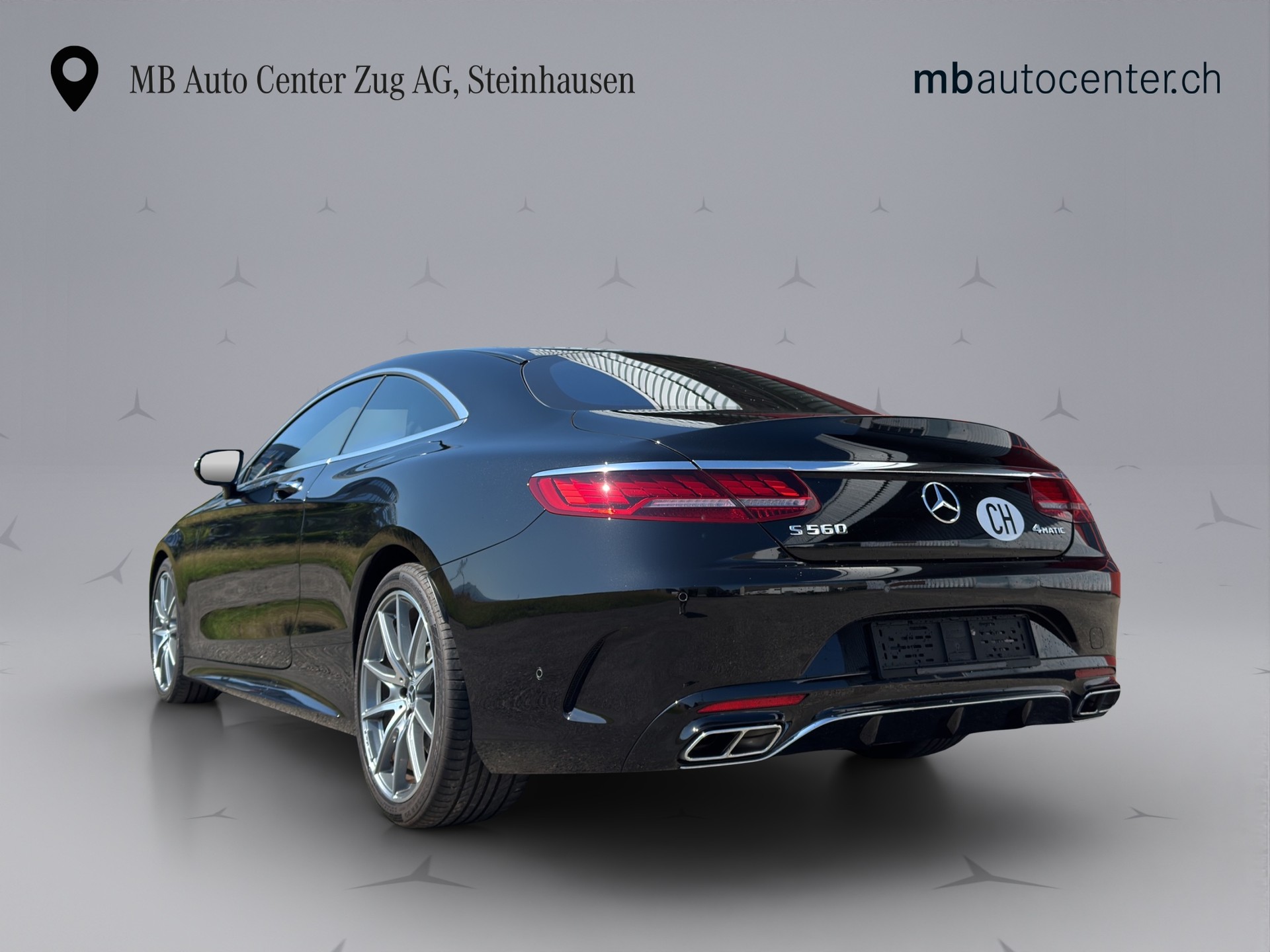MERCEDES-BENZ S 560 V8 AMG Line 4MATIC Coupé-showroom-element-3