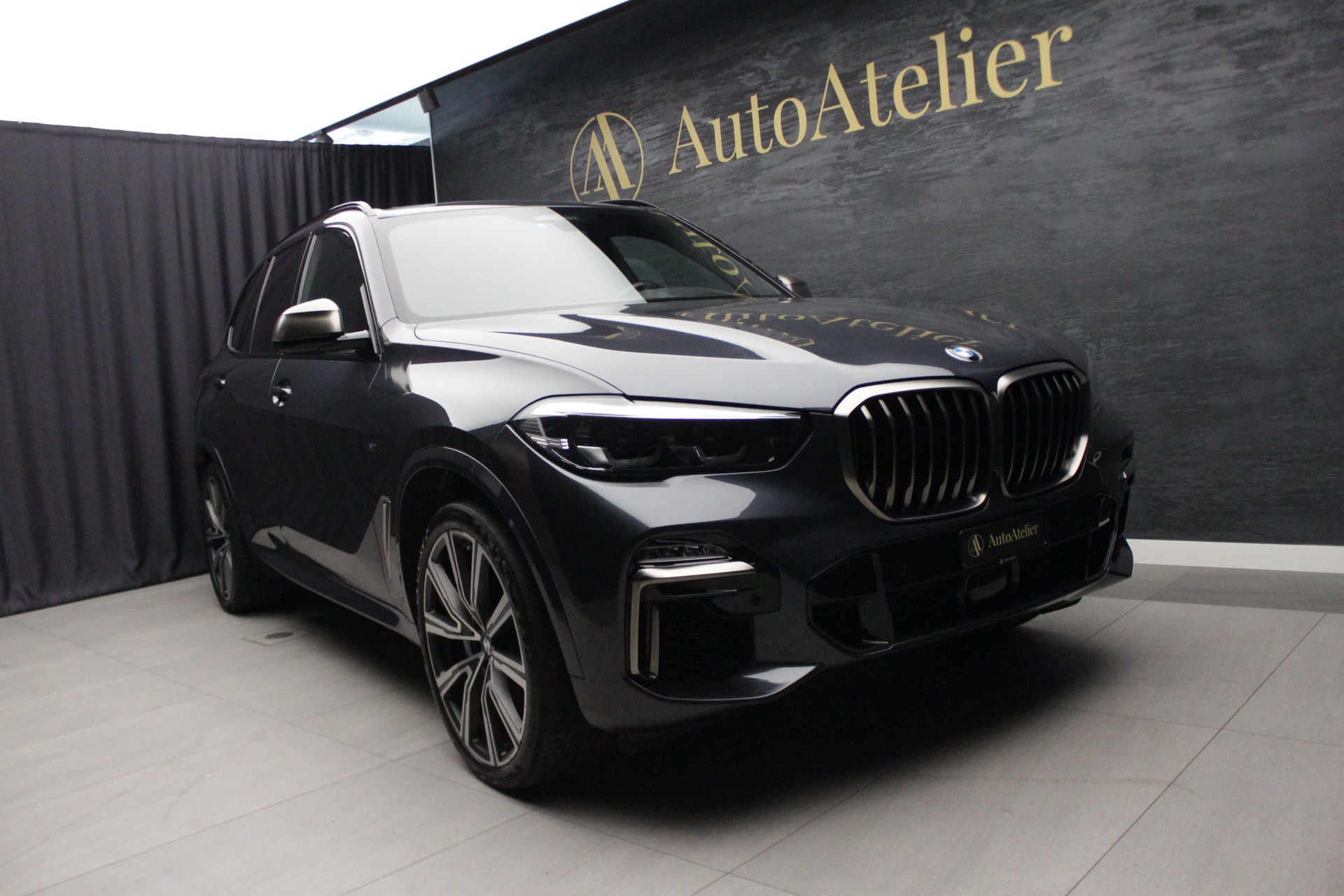 BMW X5 xDrive M50i Steptronic