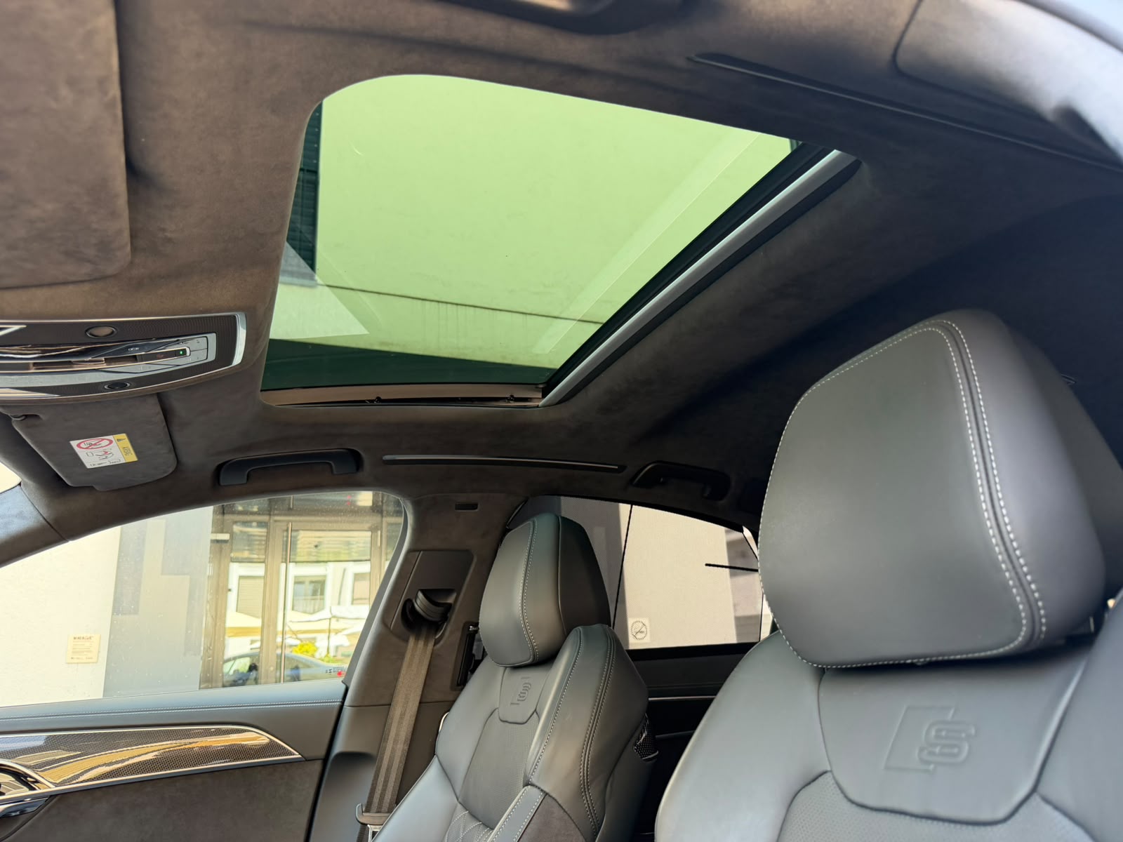 AUDI A8 50 TDI quattro tiptronic-image-6