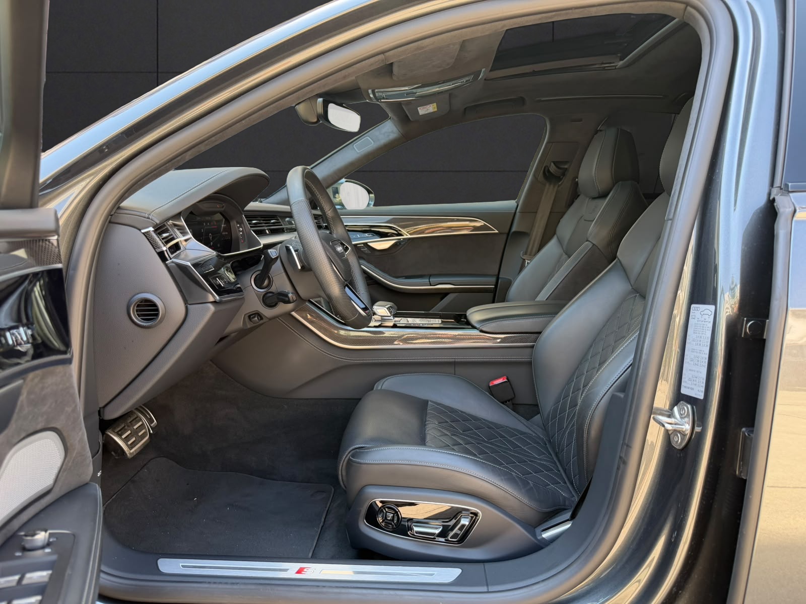 AUDI A8 50 TDI quattro tiptronic-image-5
