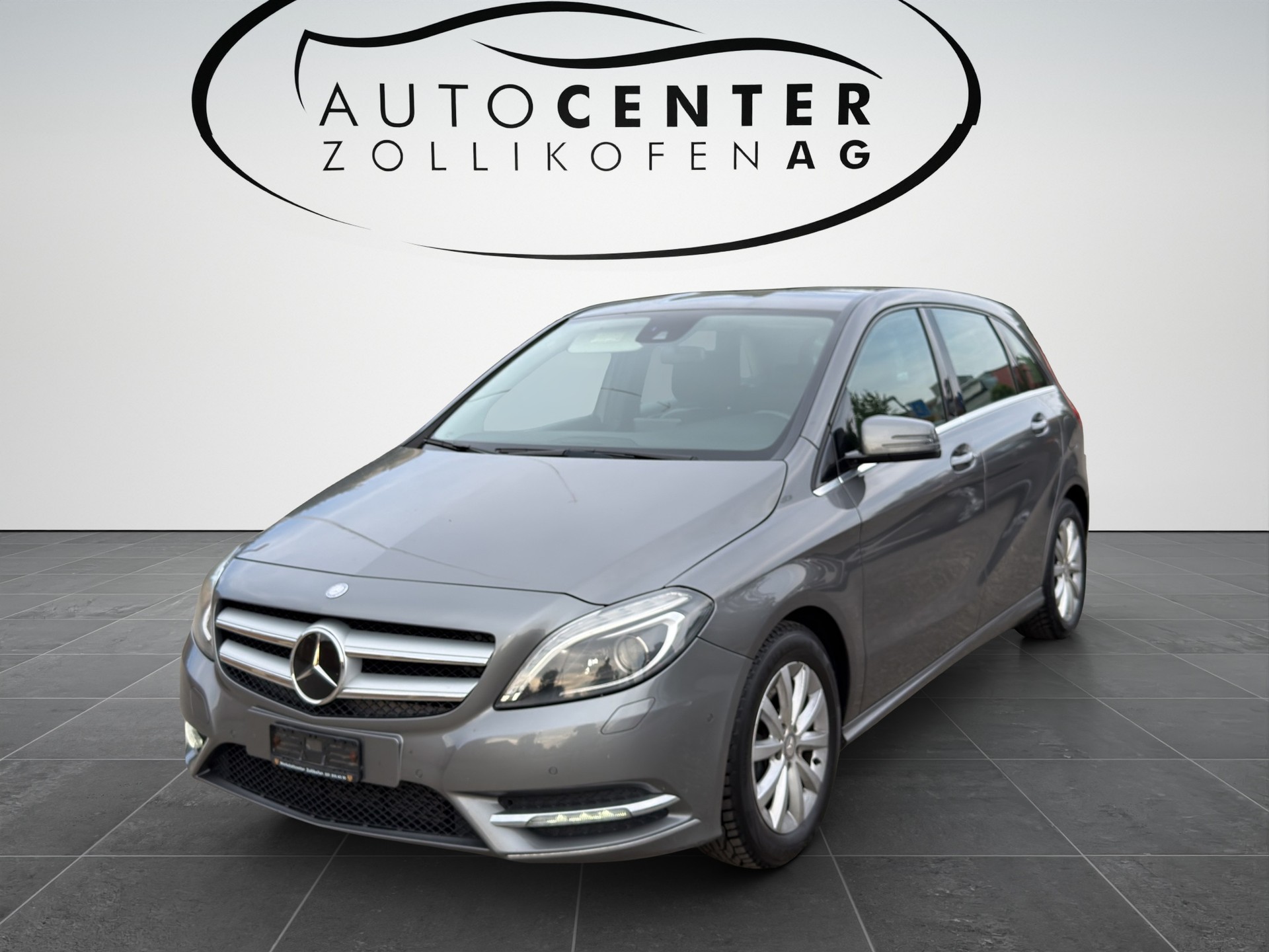 MERCEDES-BENZ B 200 7G-DCT