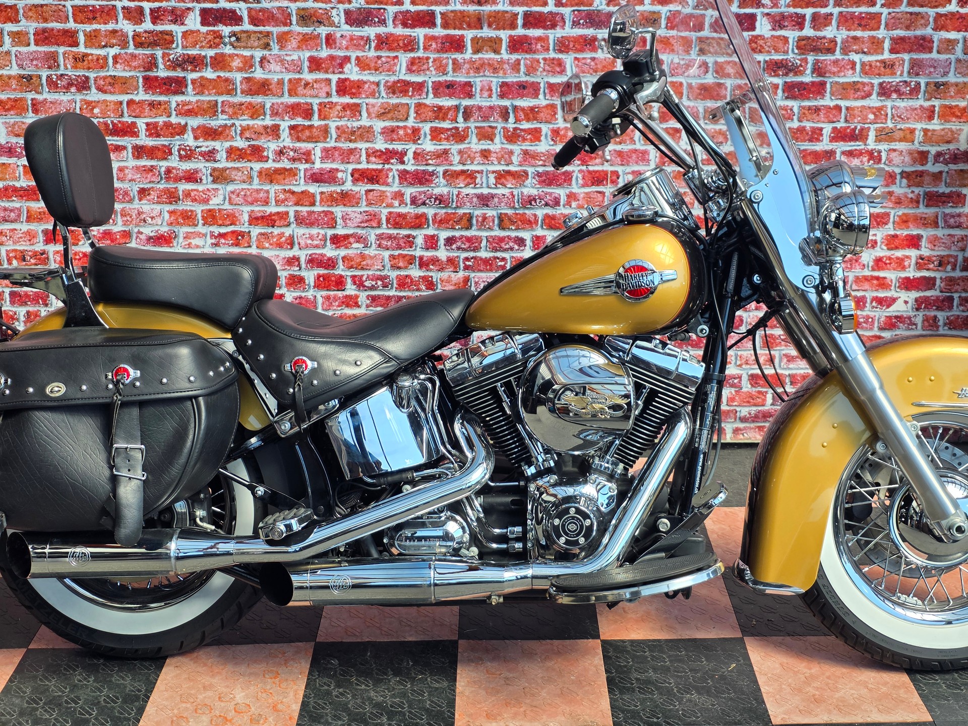 HARLEY-DAVIDSON FLSTC Softail Heritage Classic ABS-image-2