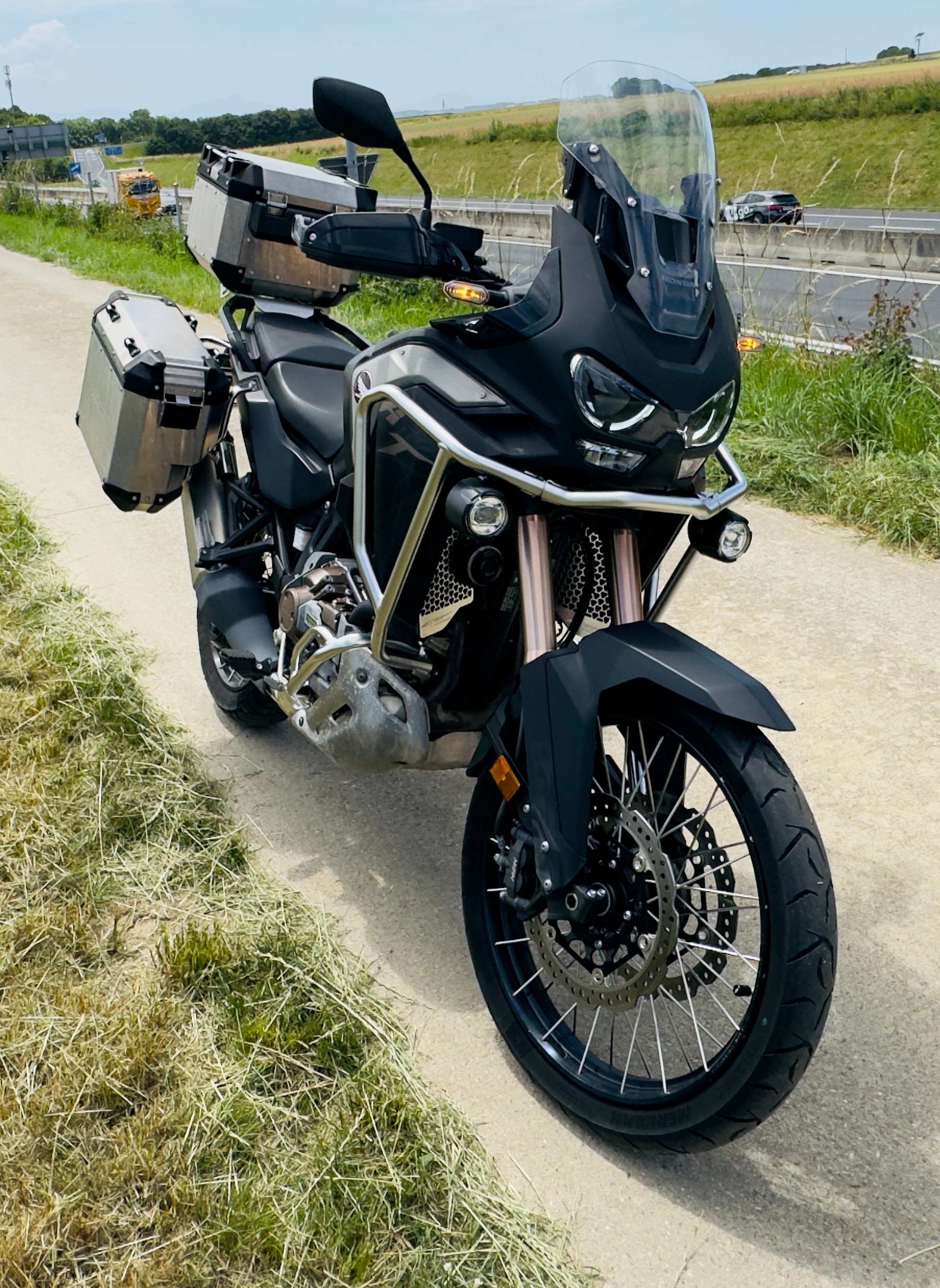 HONDA CRF 1100 DCT Africa Twin Adventure-image-0