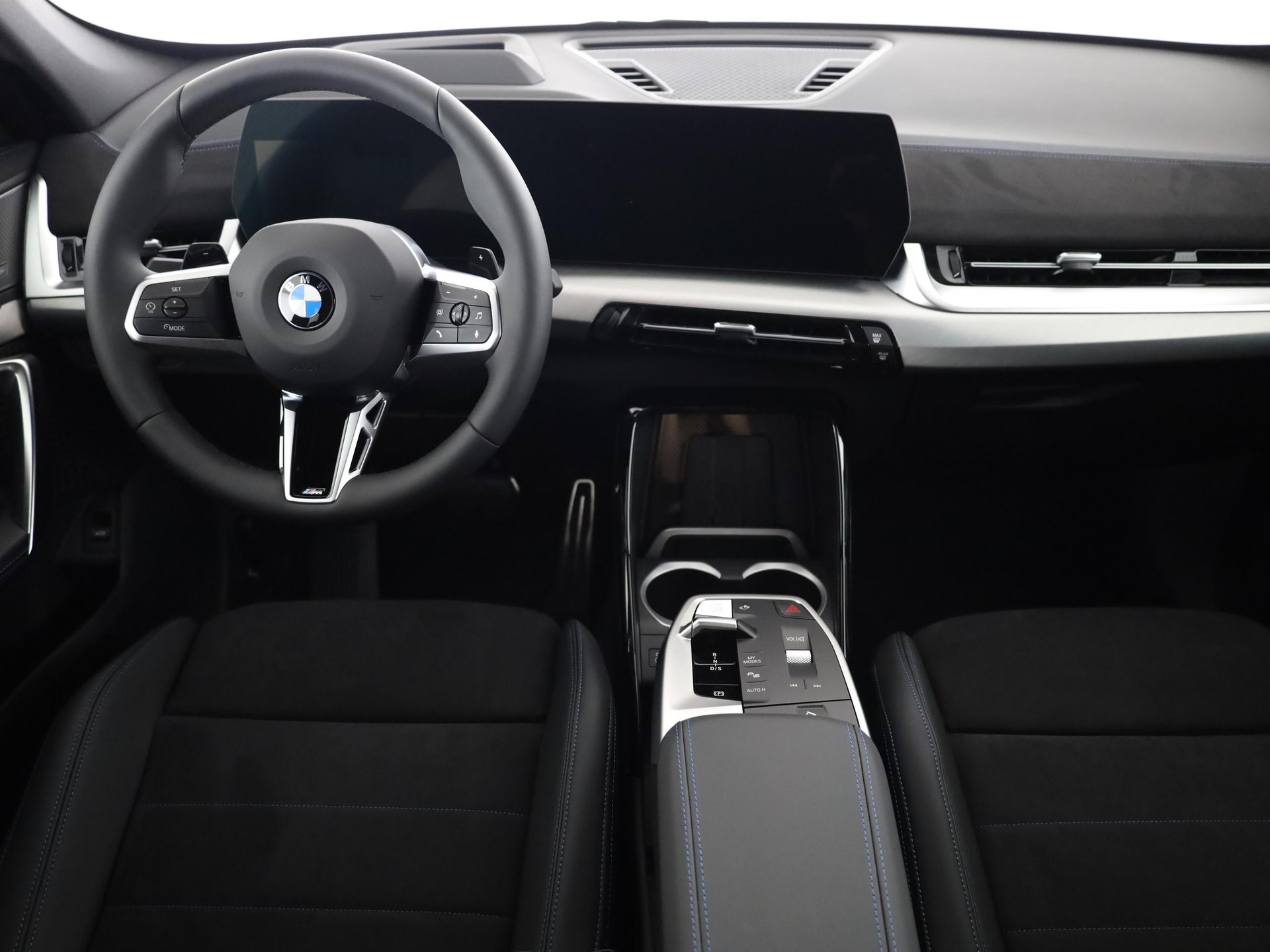 BMW X1 23i xDrive paddles-image-5