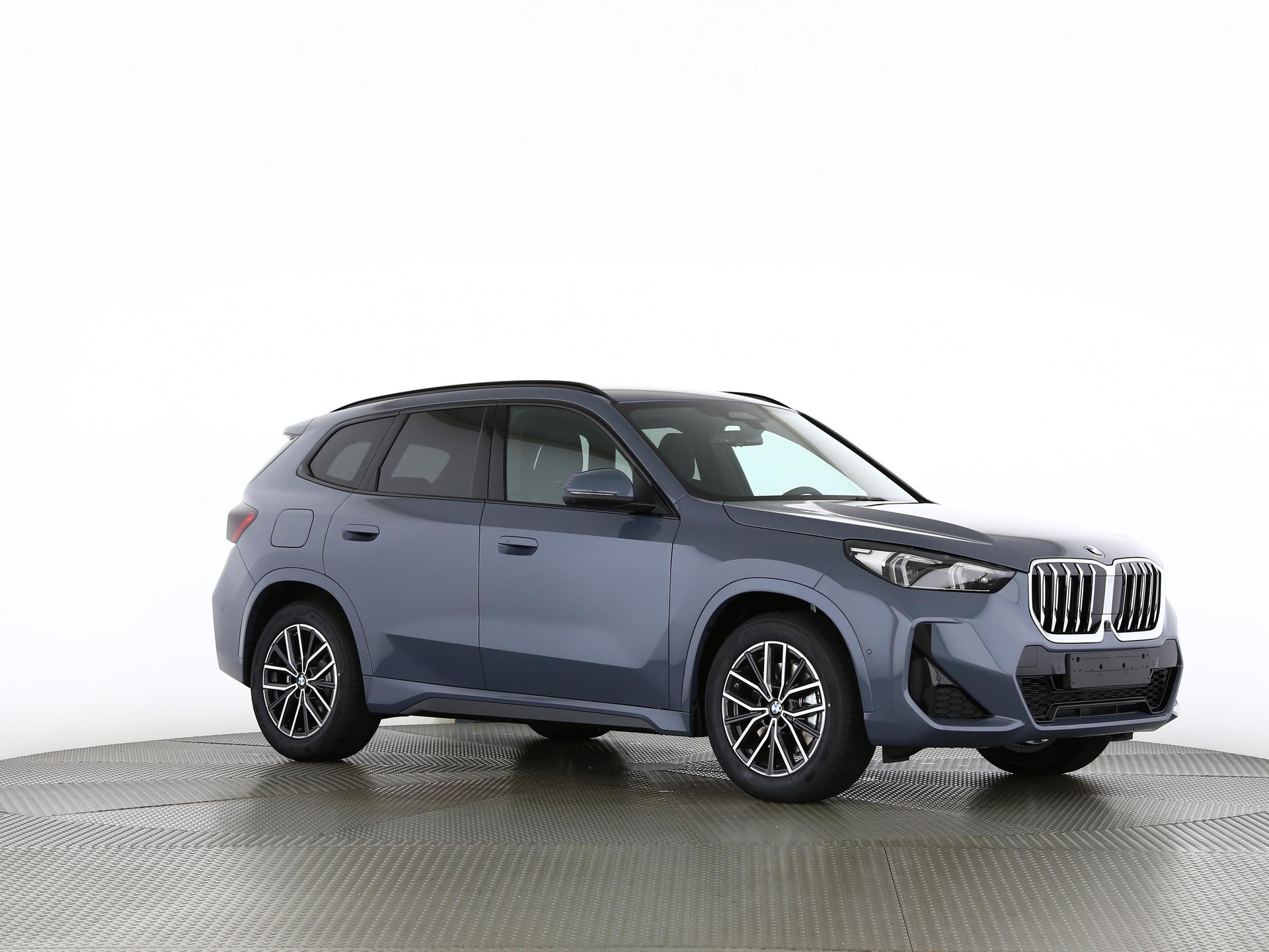 BMW X1 23i xDrive paddles-image-26