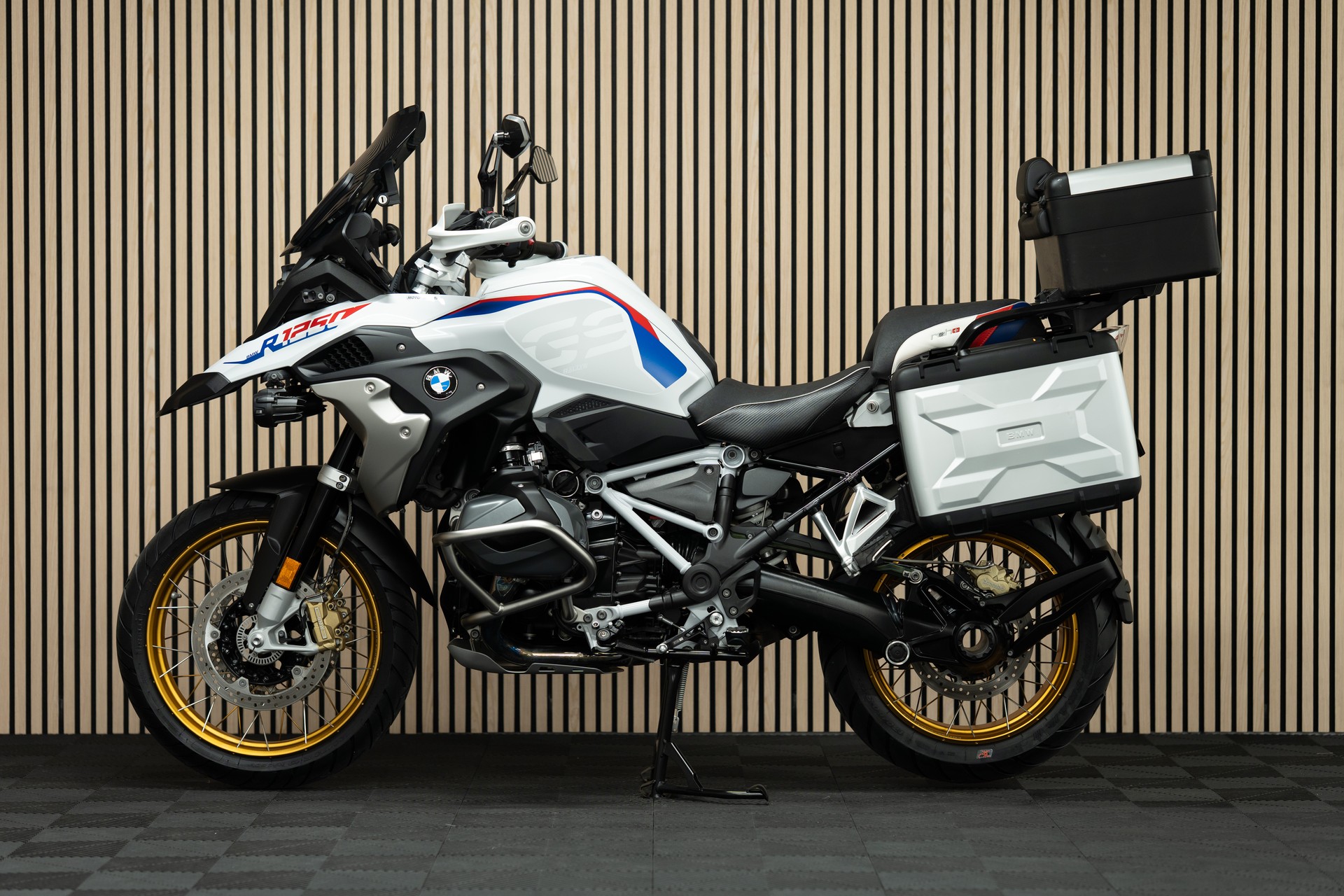 BMW R 1250 GS-showroom-element-1