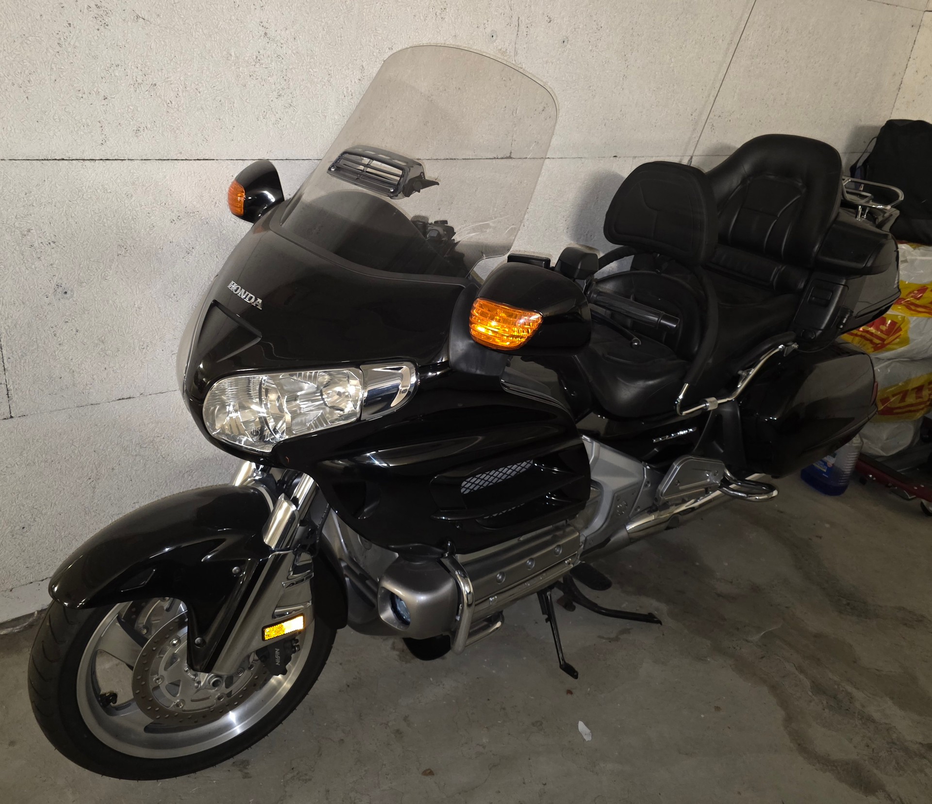 HONDA GL 1800 A Goldwing-image-1