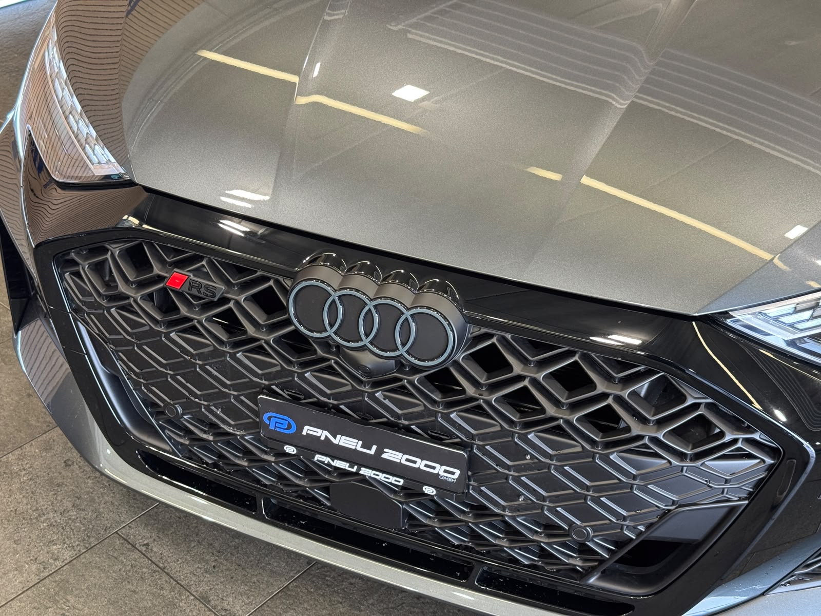 AUDI RS3 Sportback 2.5 TSI quattro S-tronic *5Jahre/100'000km Werksgarantie*-showroom-element-3