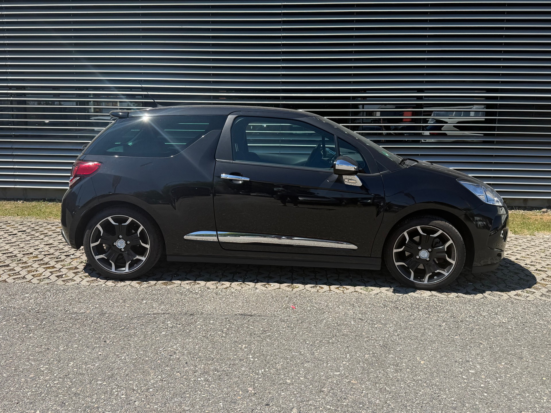 DS AUTOMOBILES DS3 1.6 THP Sport Chic-image-7