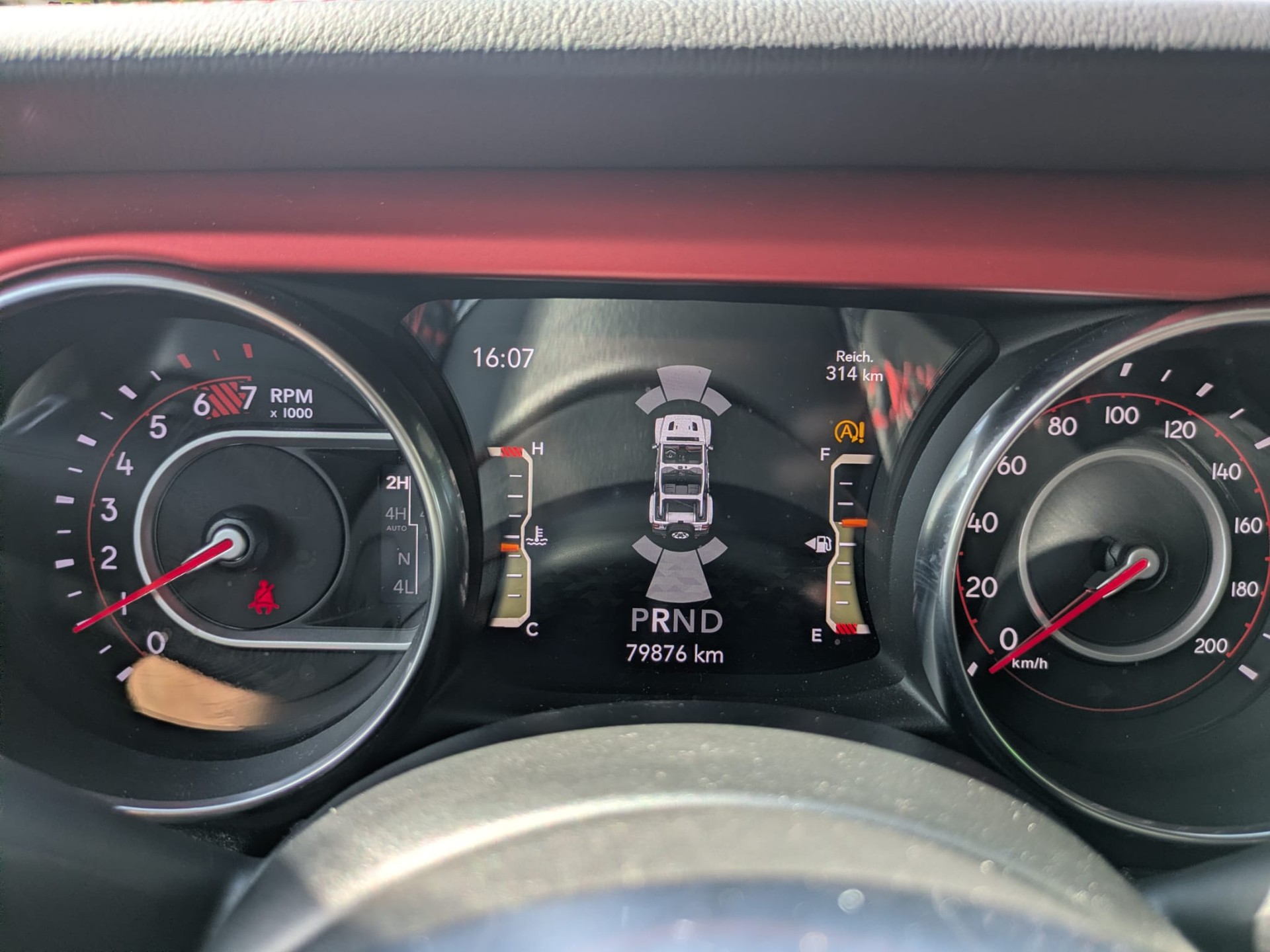 JEEP Wrangler 2.0 Unlimited Rubicon Automatic-image-18