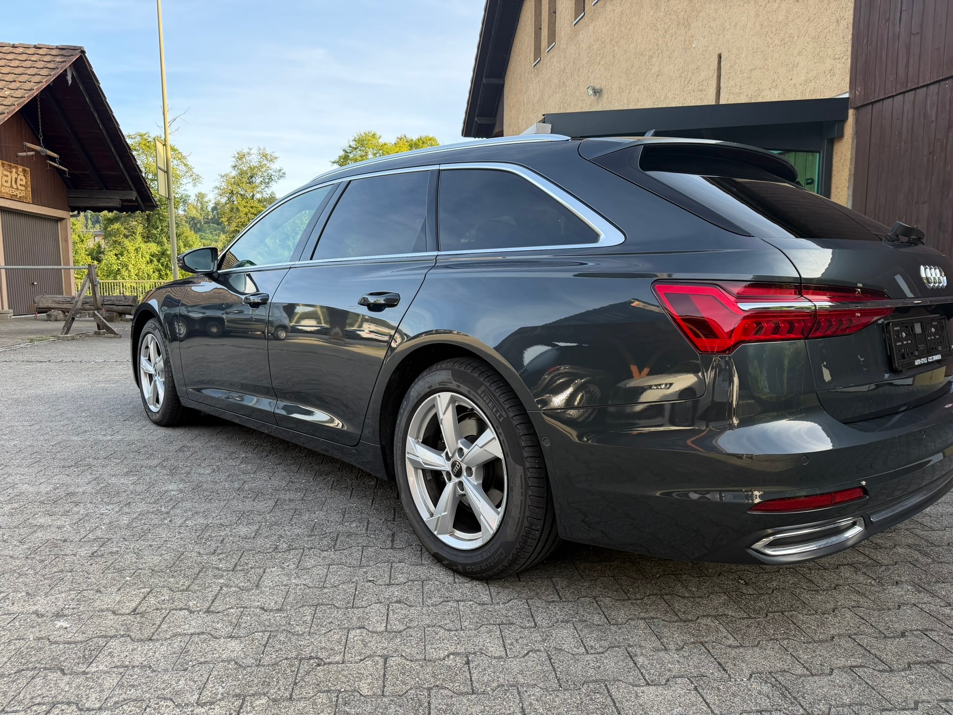 AUDI A6 Avant 40 TDI Sport Attraction quattro S-tronic-image-5