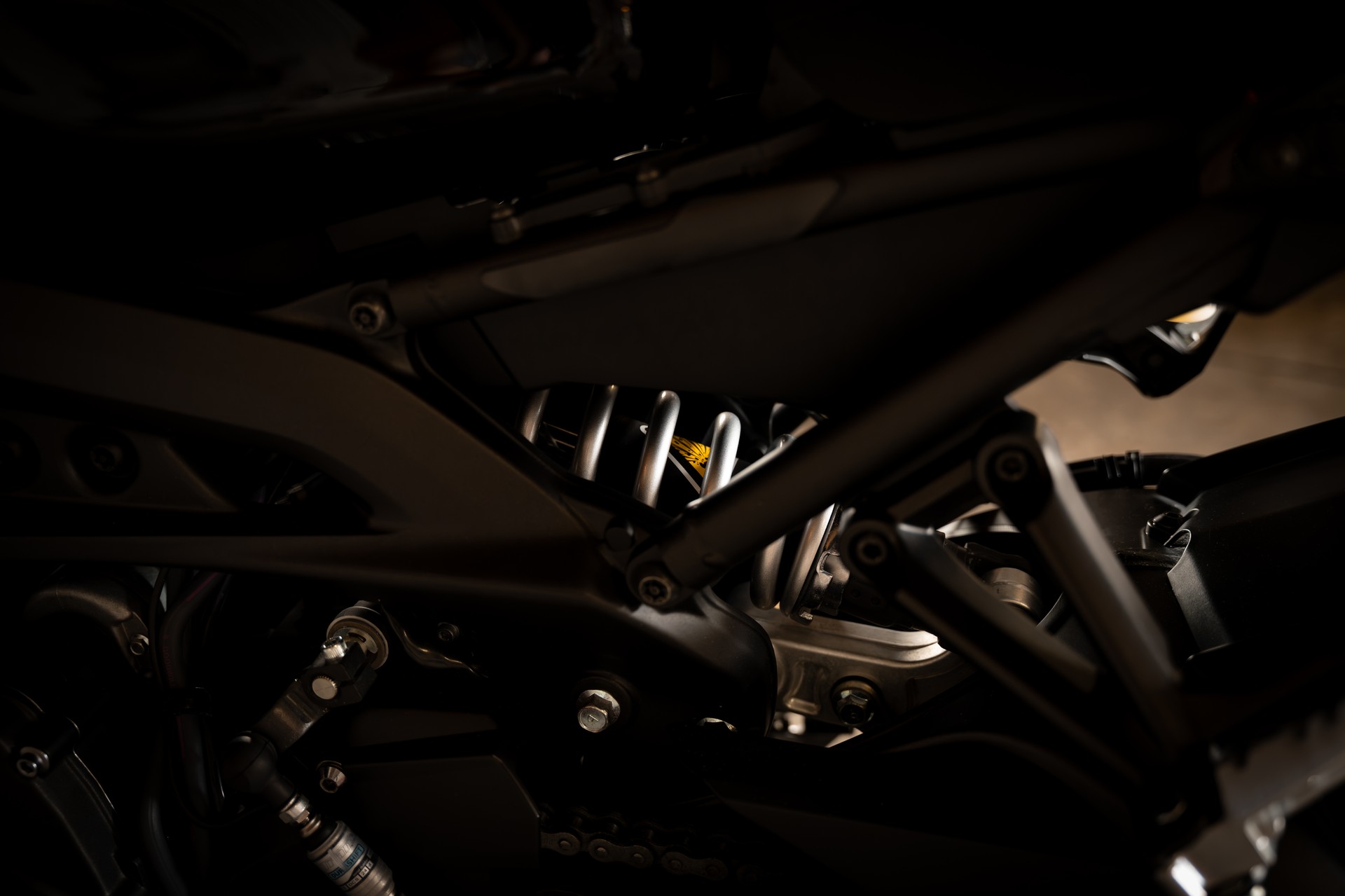 YAMAHA XSR 900 - Garantie-image-9