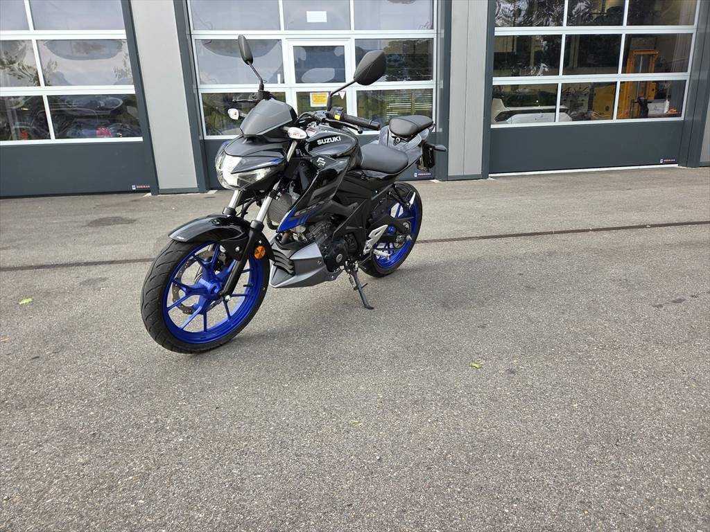 SUZUKI GSX-S 125-image-1