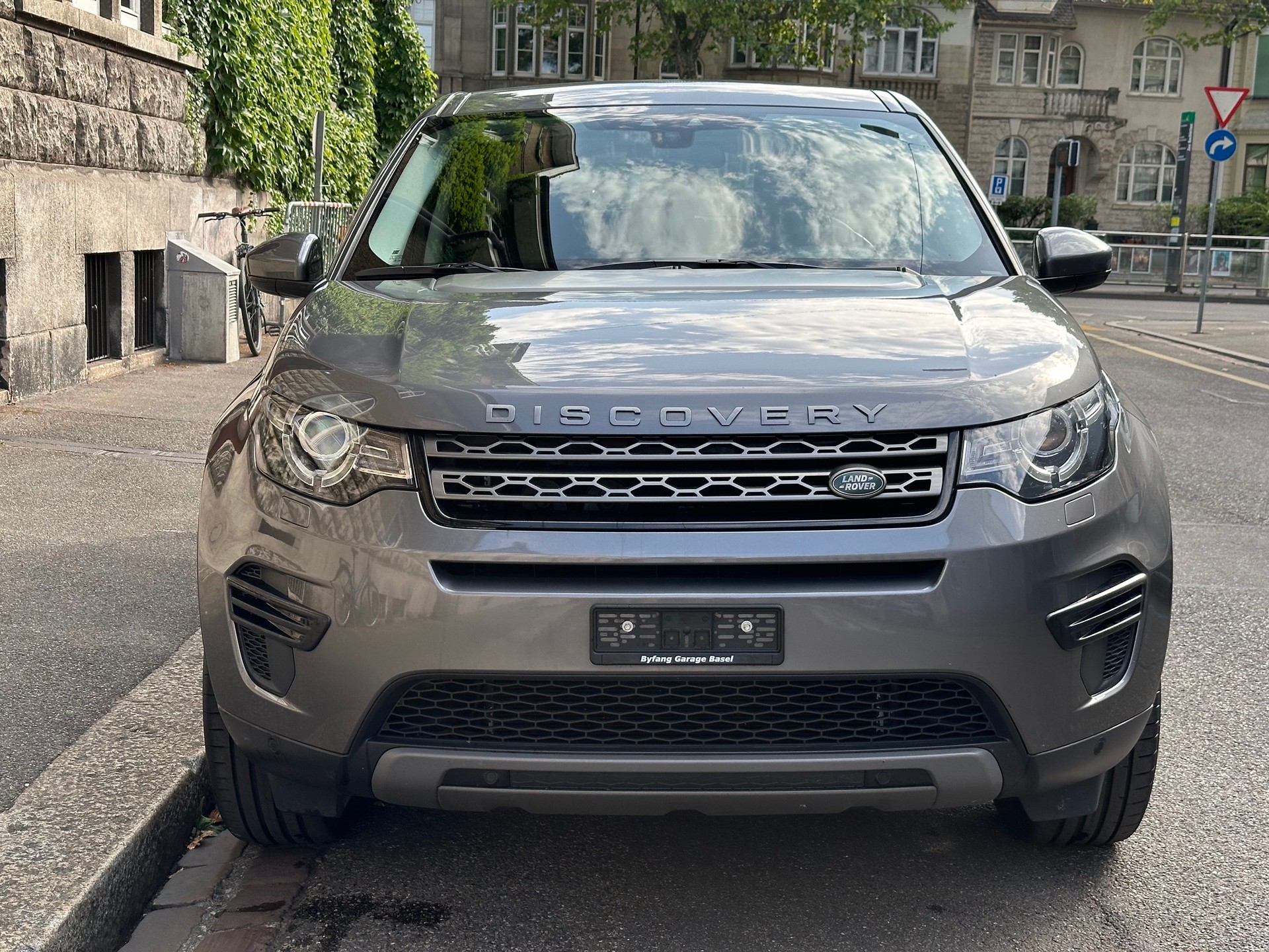 LAND ROVER Discovery Sport 2.0 Si4 HSE Advantage AT9-showroom-element-1